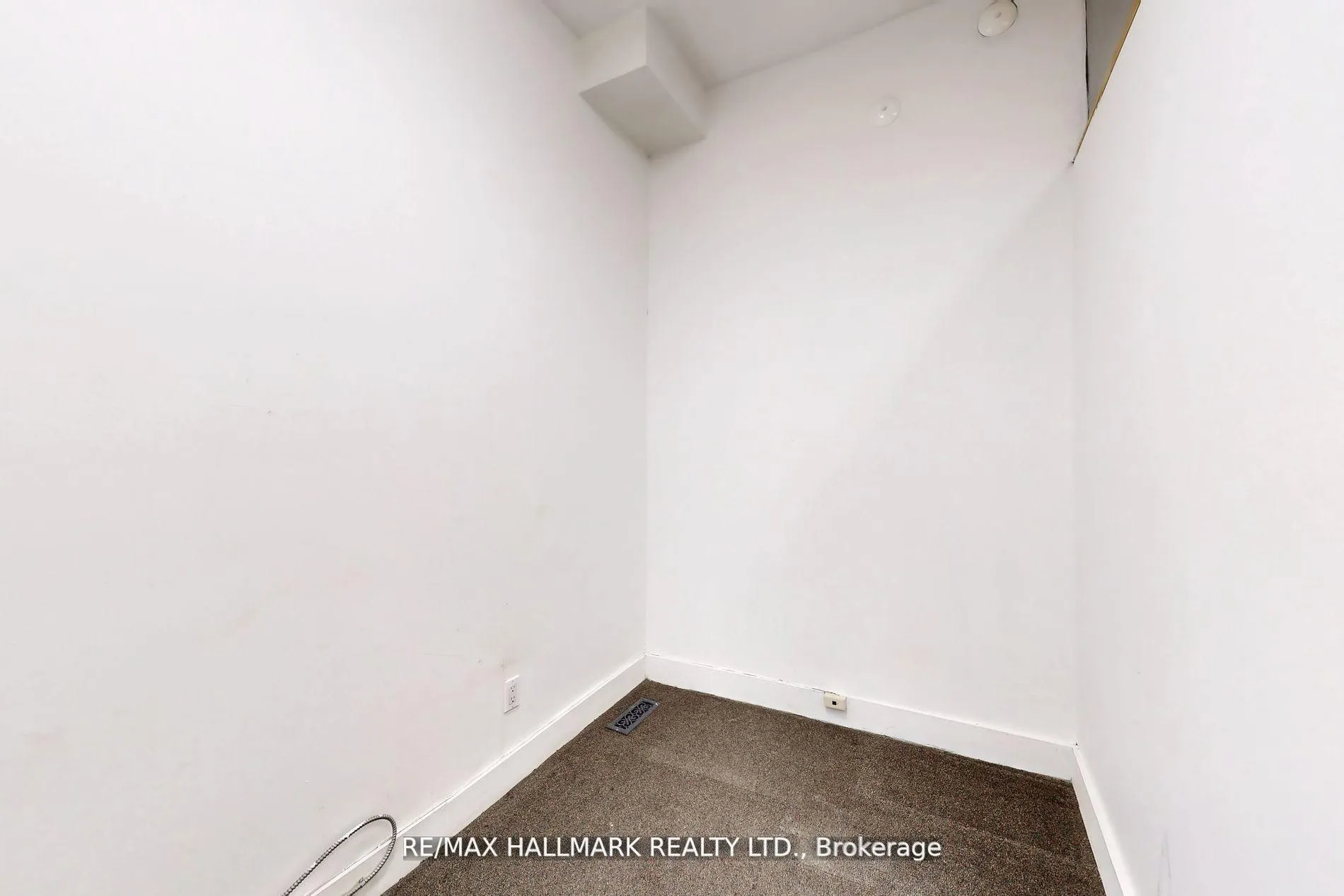 Photo 19 of 534 Queen Street E, Toronto, Regent Park — HOMEH