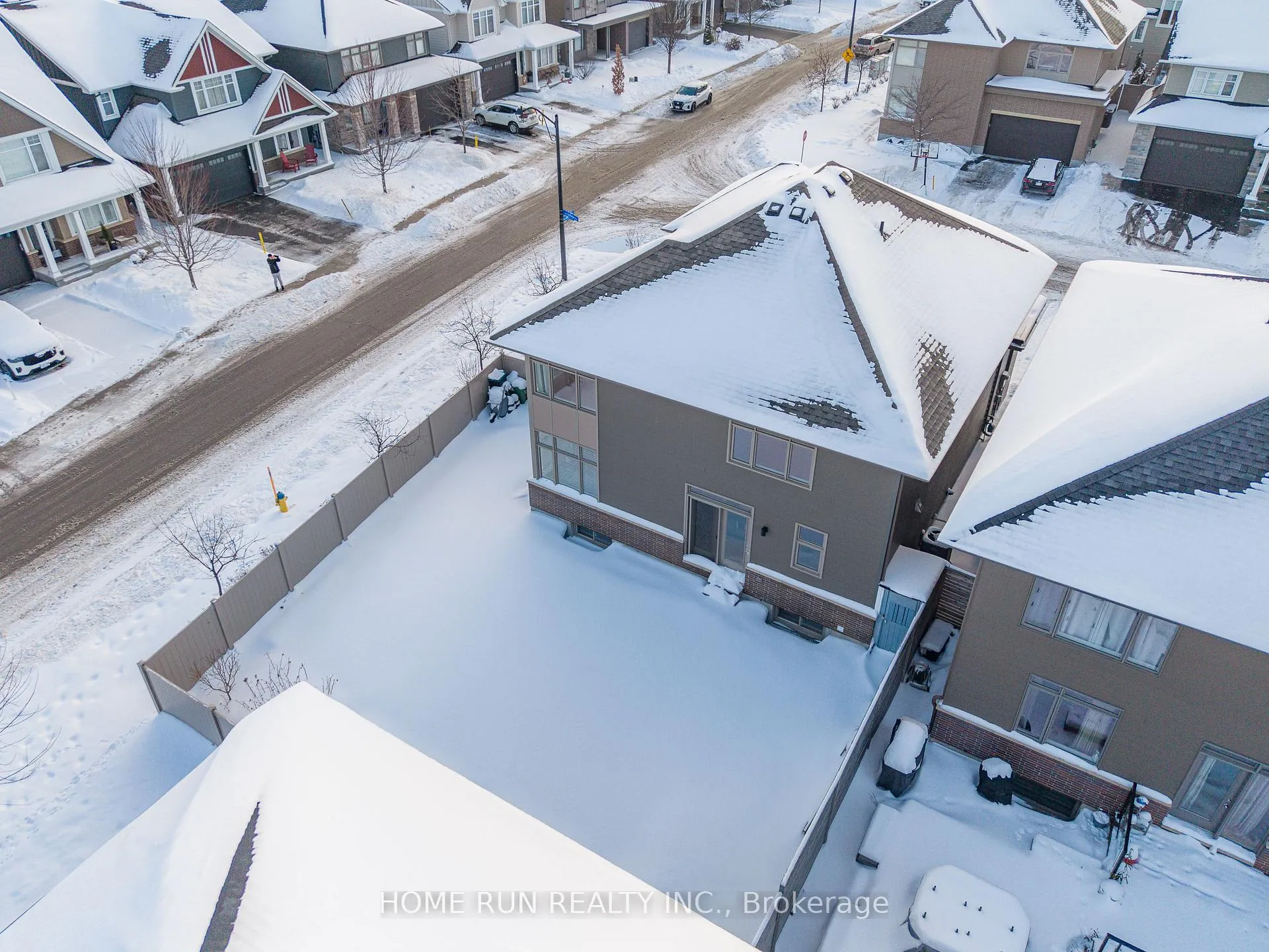 Photo 43 of 100 Lochhouse Walk, Ottawa, Barrhaven - Stonebridge — HOMEH
