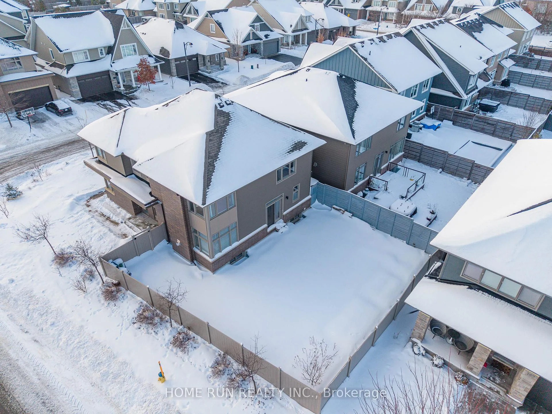 Photo 45 of 100 Lochhouse Walk, Ottawa, Barrhaven - Stonebridge — HOMEH