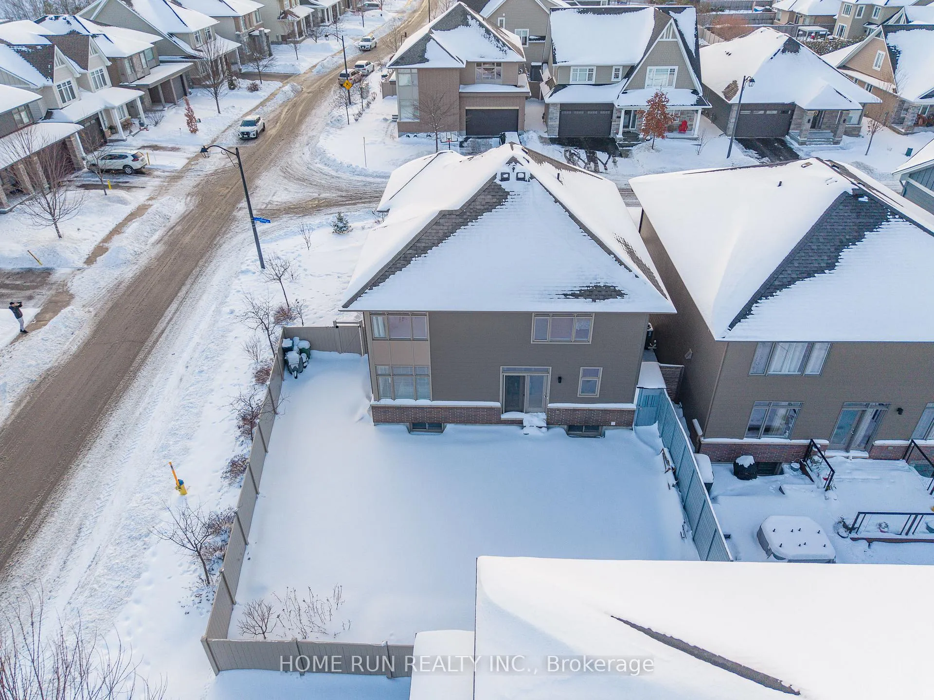 Photo 46 of 100 Lochhouse Walk, Ottawa, Barrhaven - Stonebridge — HOMEH