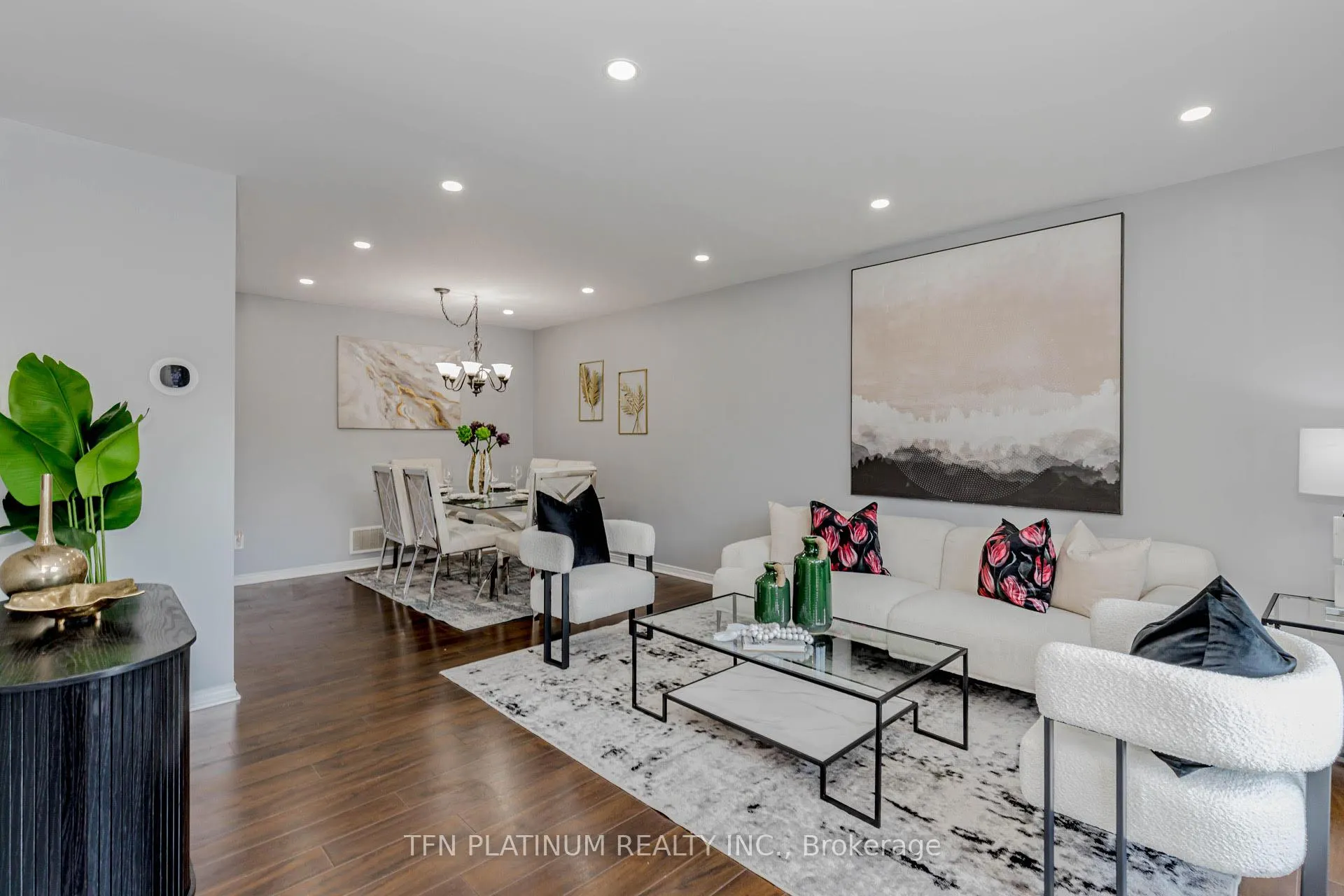 Photo 5 of 36 Tanager Square, Brampton, Heart Lake West — HOMEH