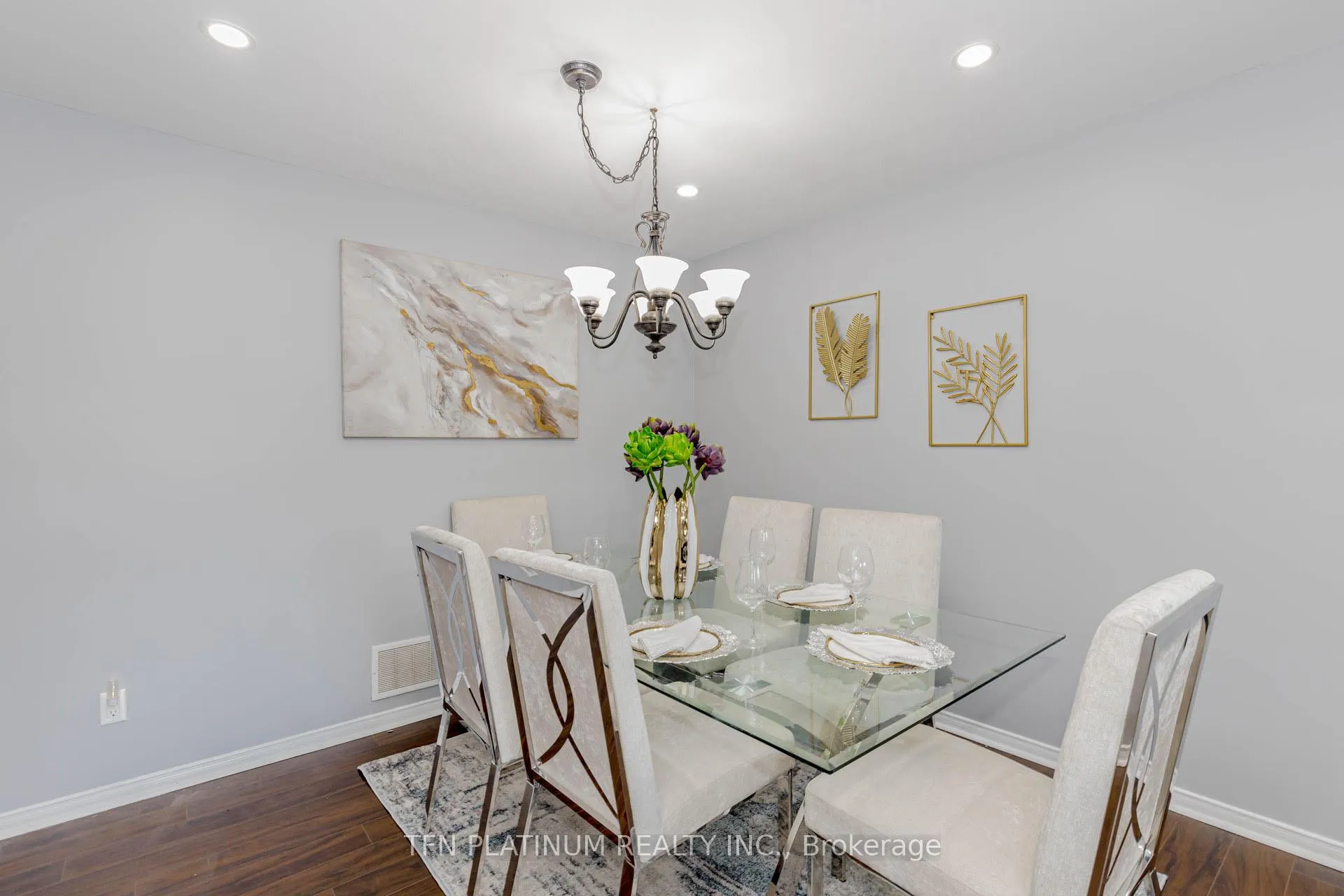 Photo 11 of 36 Tanager Square, Brampton, Heart Lake West — HOMEH
