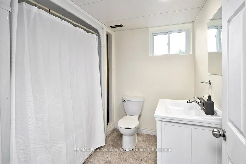 Photo 20 of 98 George Street, Clearview, Creemore — HOMEH