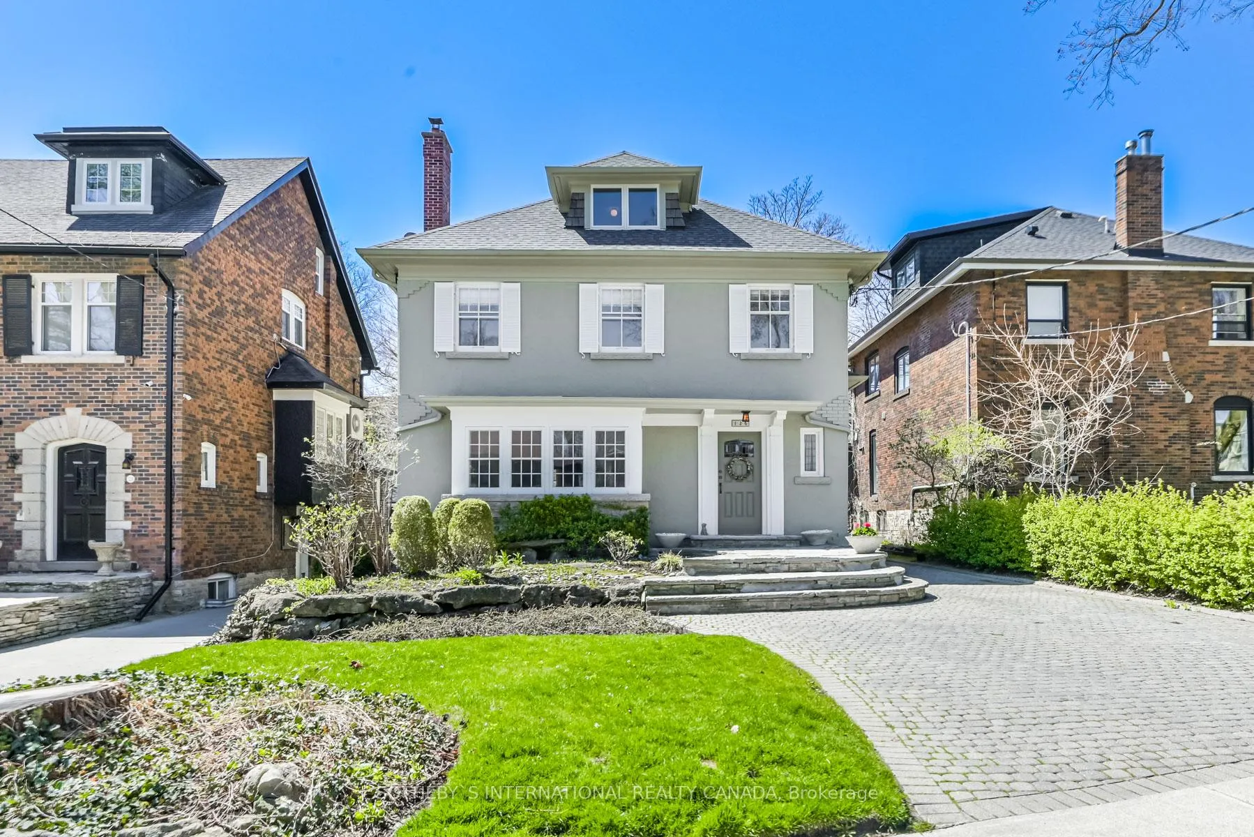 Photo 3 of 126 Highbourne Road, Toronto, Yonge-Eglinton — HOMEH