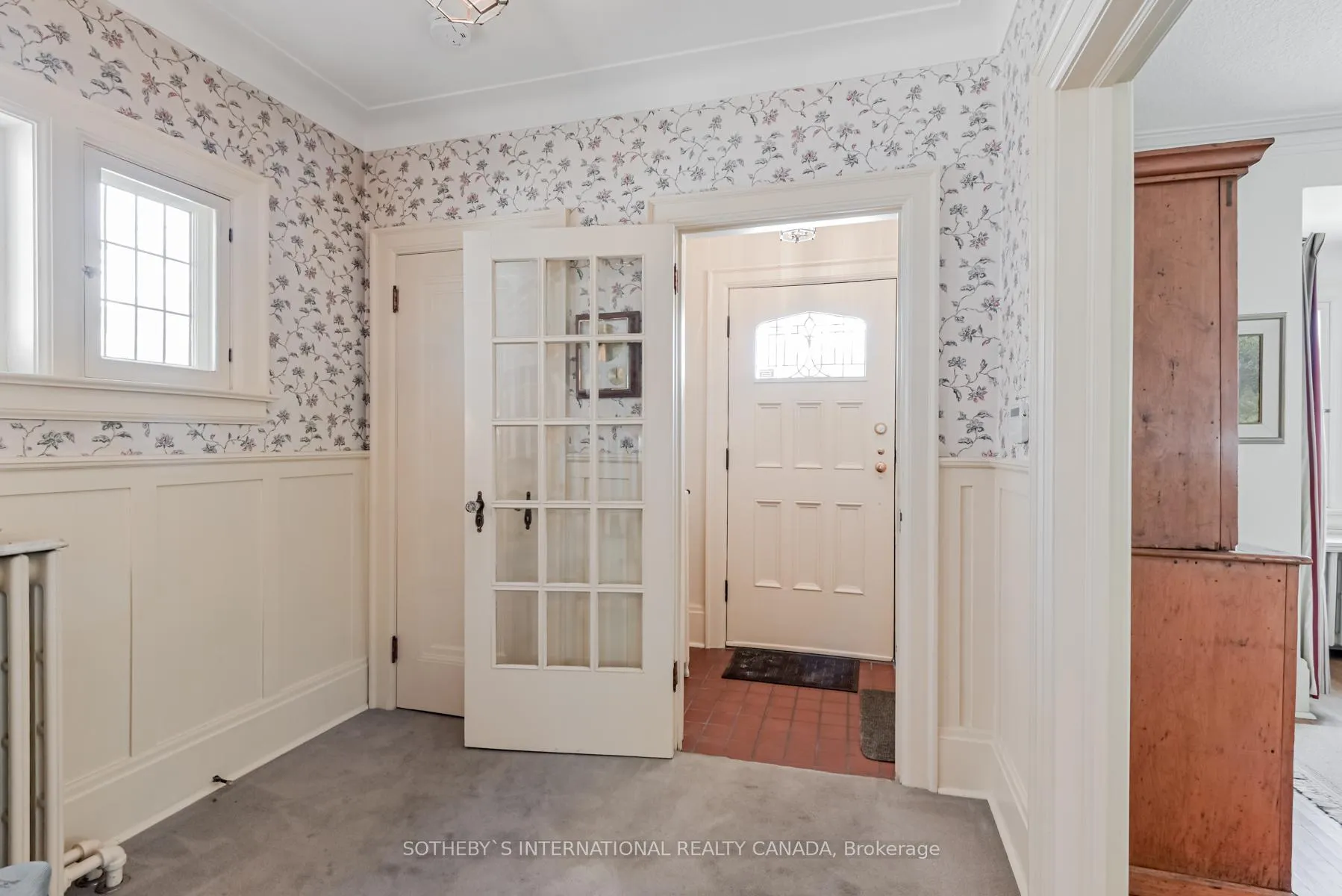 Photo 5 of 126 Highbourne Road, Toronto, Yonge-Eglinton — HOMEH