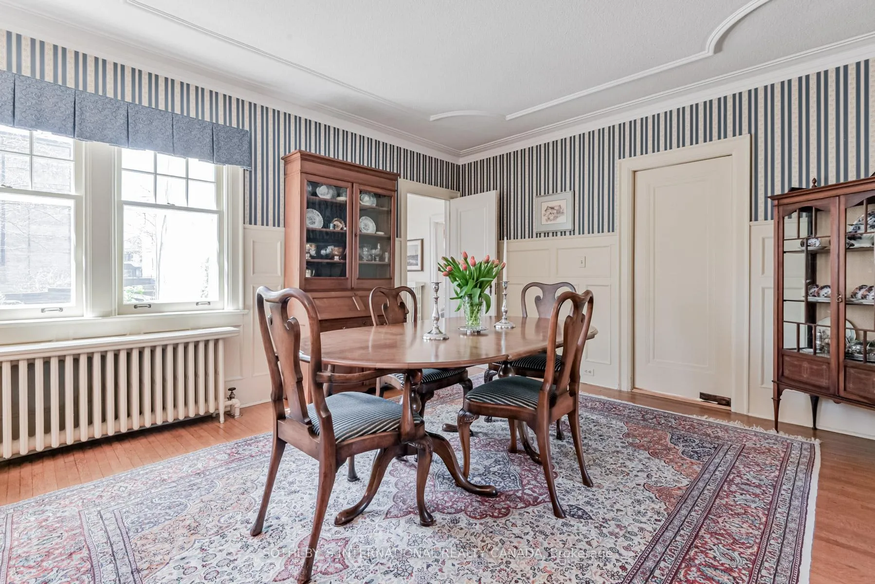 Photo 15 of 126 Highbourne Road, Toronto, Yonge-Eglinton — HOMEH