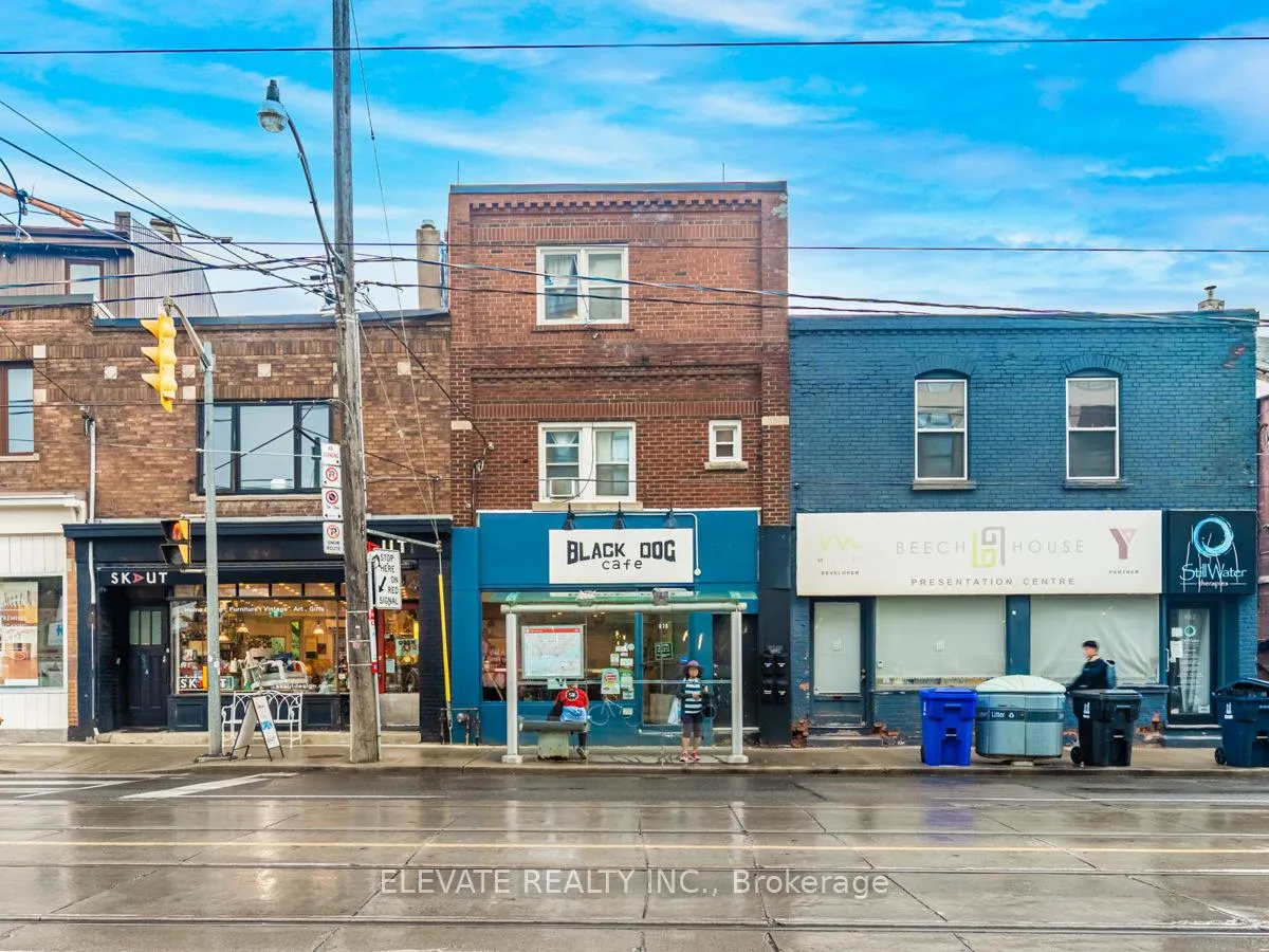 Front of 878 Kingston Road
