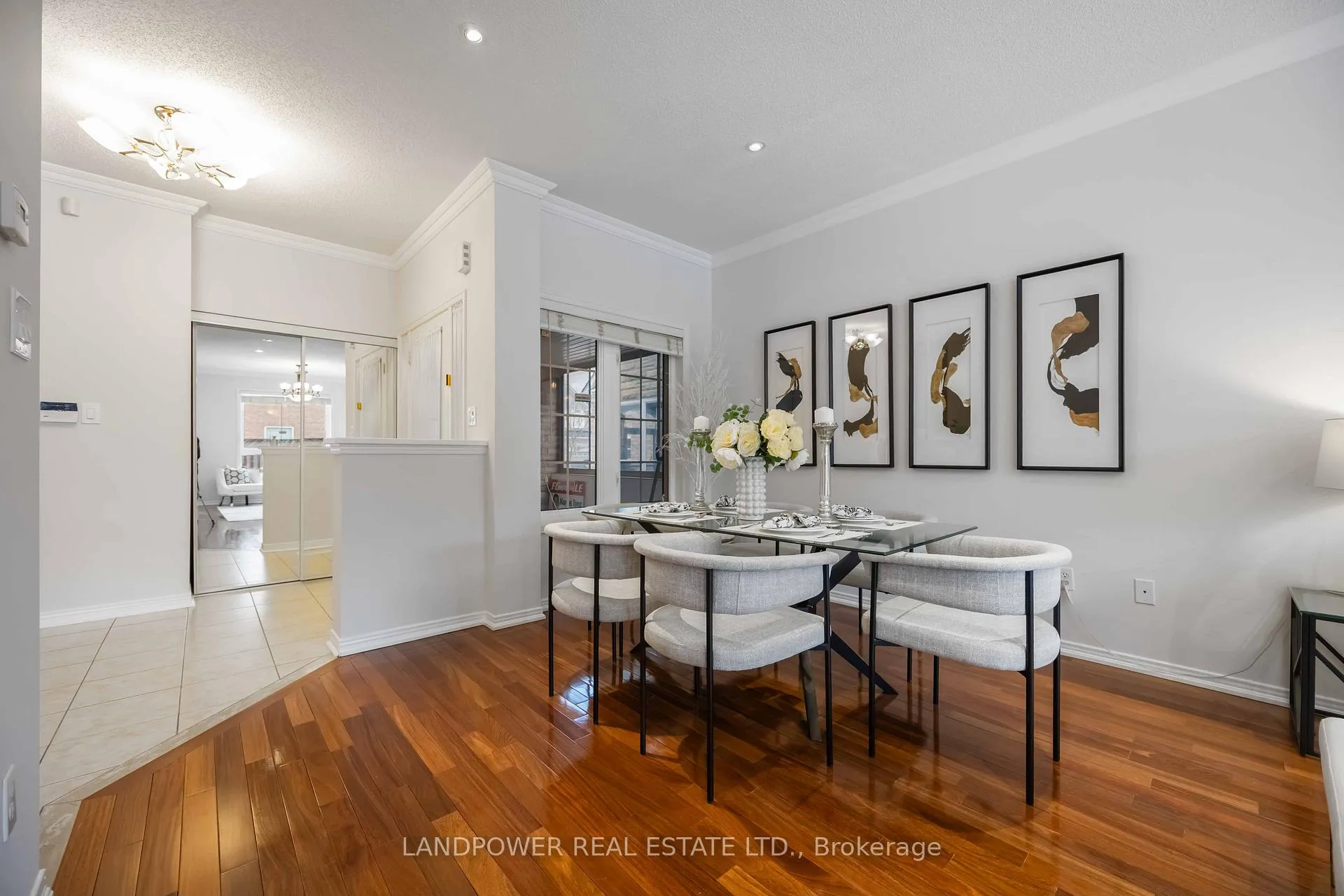 Photo 6 of 45 Oxfordshire Street, Markham, Berczy — HOMEH