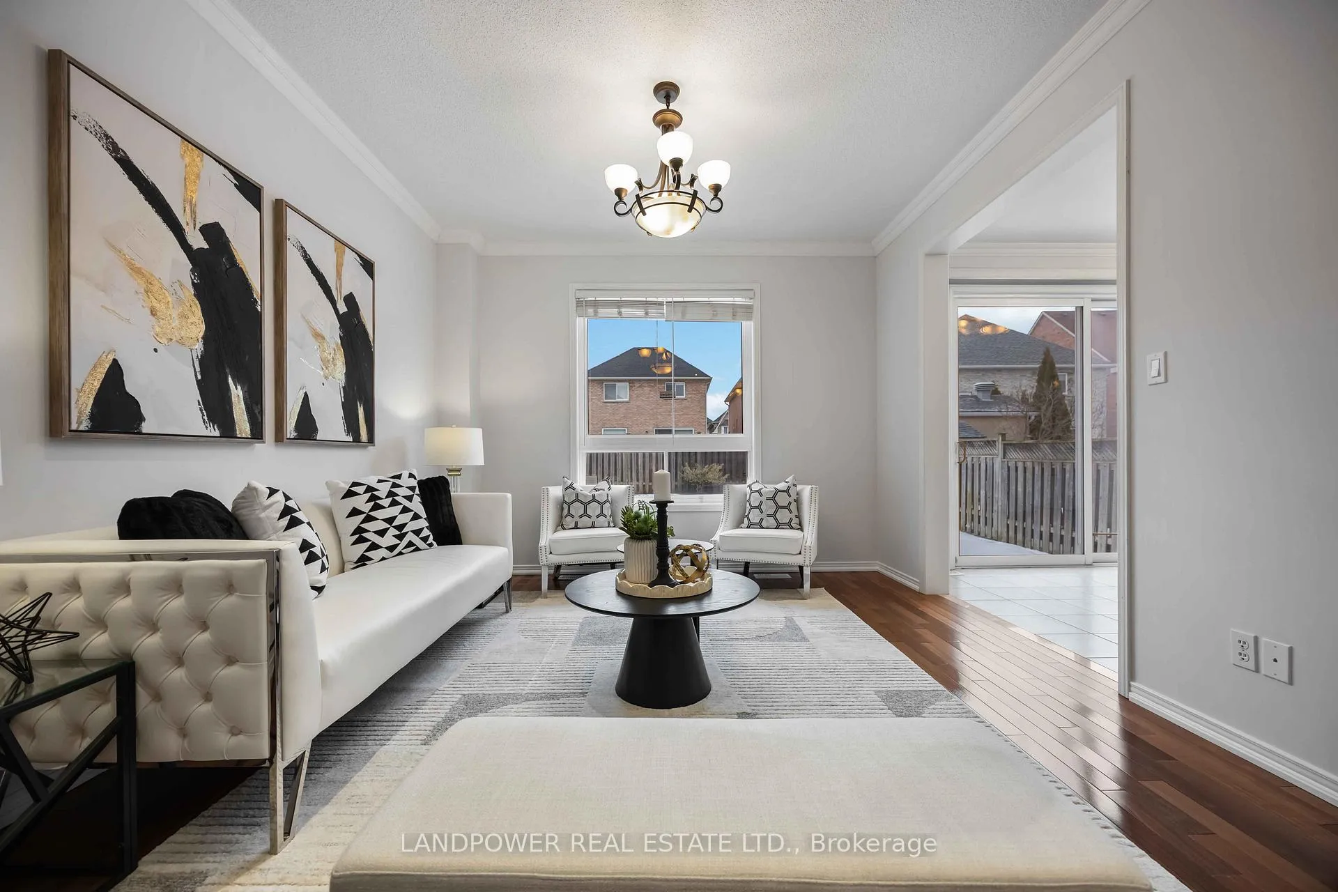 Photo 16 of 45 Oxfordshire Street, Markham, Berczy — HOMEH