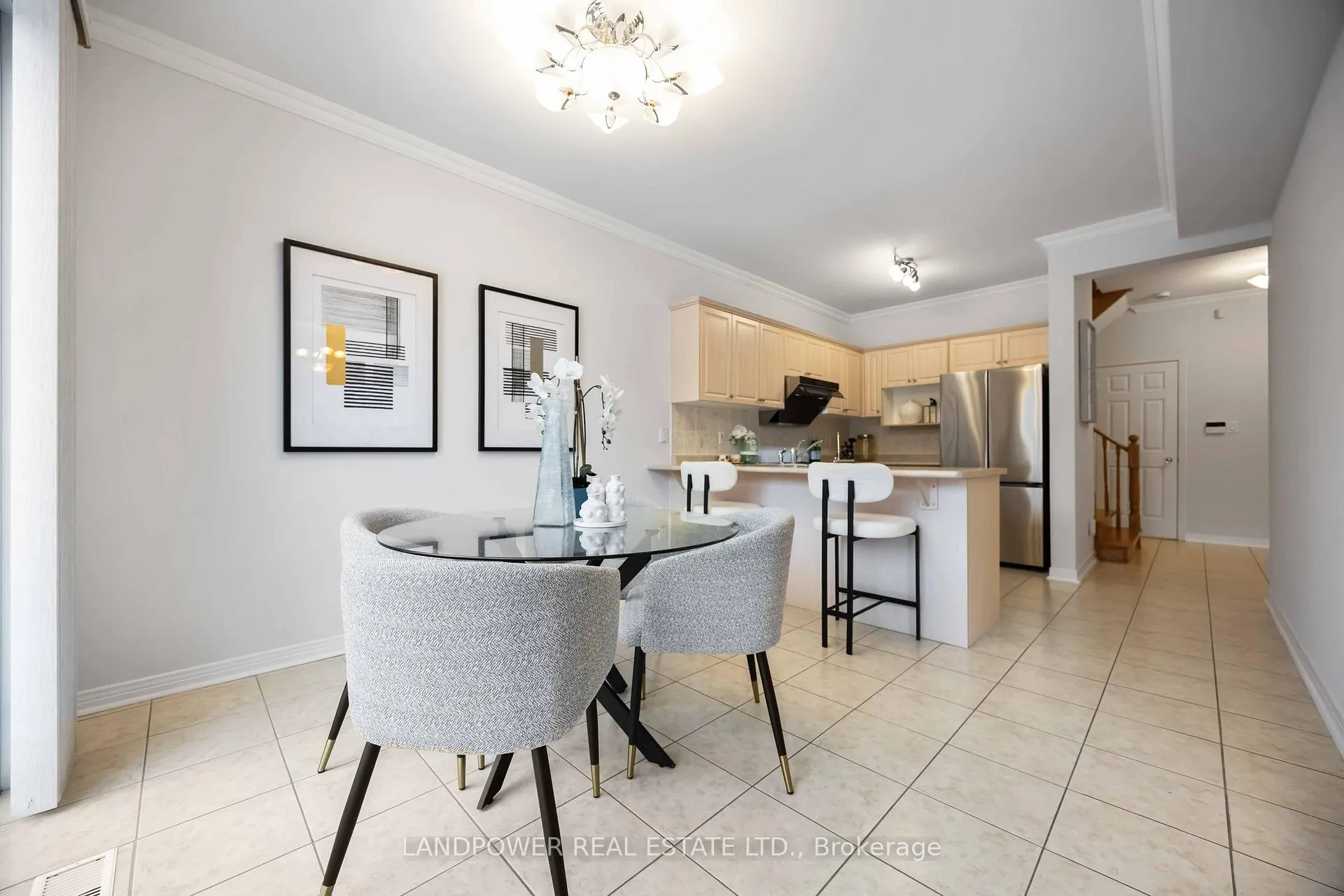 Photo 18 of 45 Oxfordshire Street, Markham, Berczy — HOMEH
