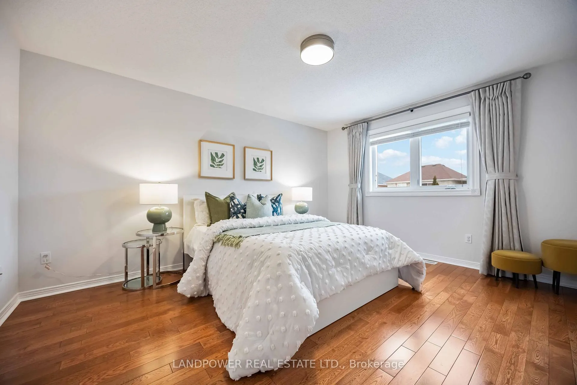 Photo 30 of 45 Oxfordshire Street, Markham, Berczy — HOMEH