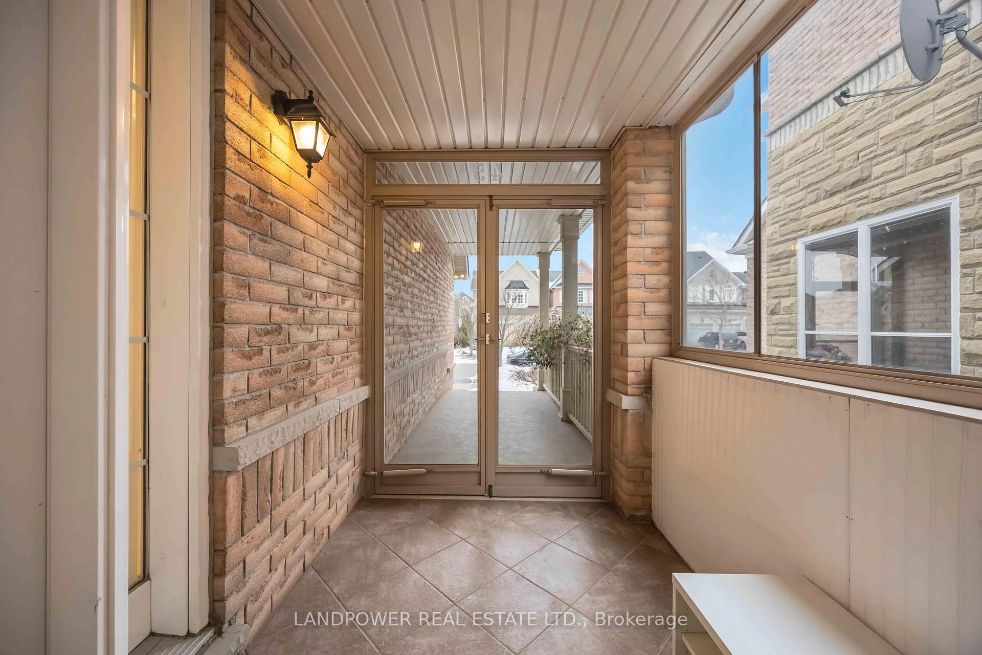 Photo 49 of 45 Oxfordshire Street, Markham, Berczy — HOMEH