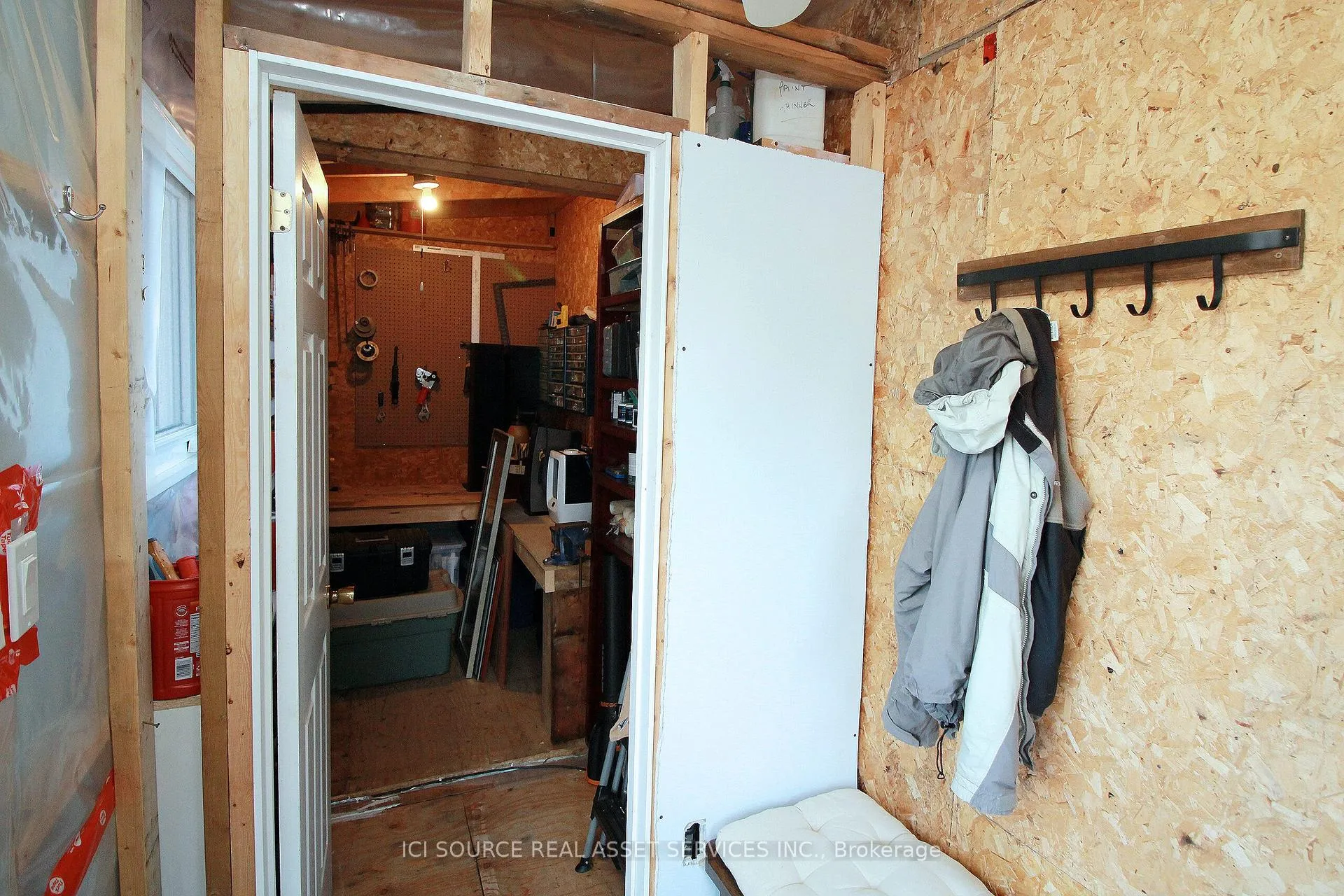 Photo 13 of 84 Bluffs Road, Clarington, Bowmanville — HOMEH