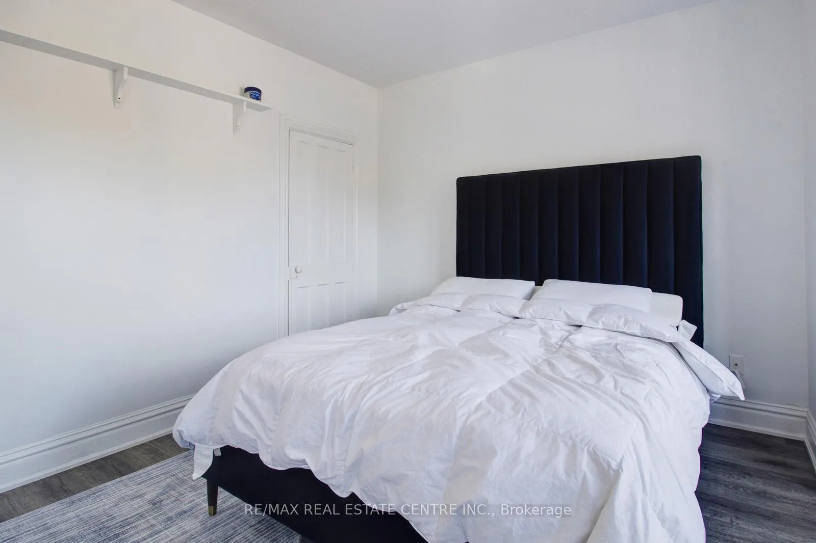 Photo 9 of 49 Wentworth #Upper Street, Hamilton, Butler — HOMEH