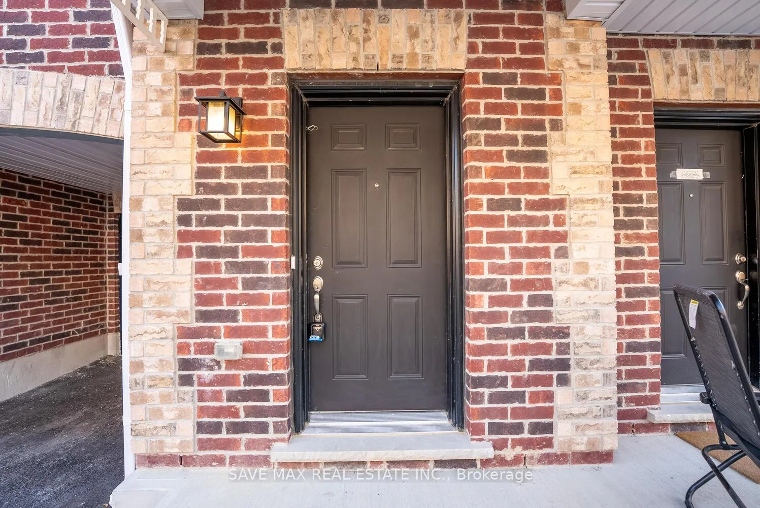 Photo 6 of 13 Kennisis Way, Vaughan, Maple — HOMEH