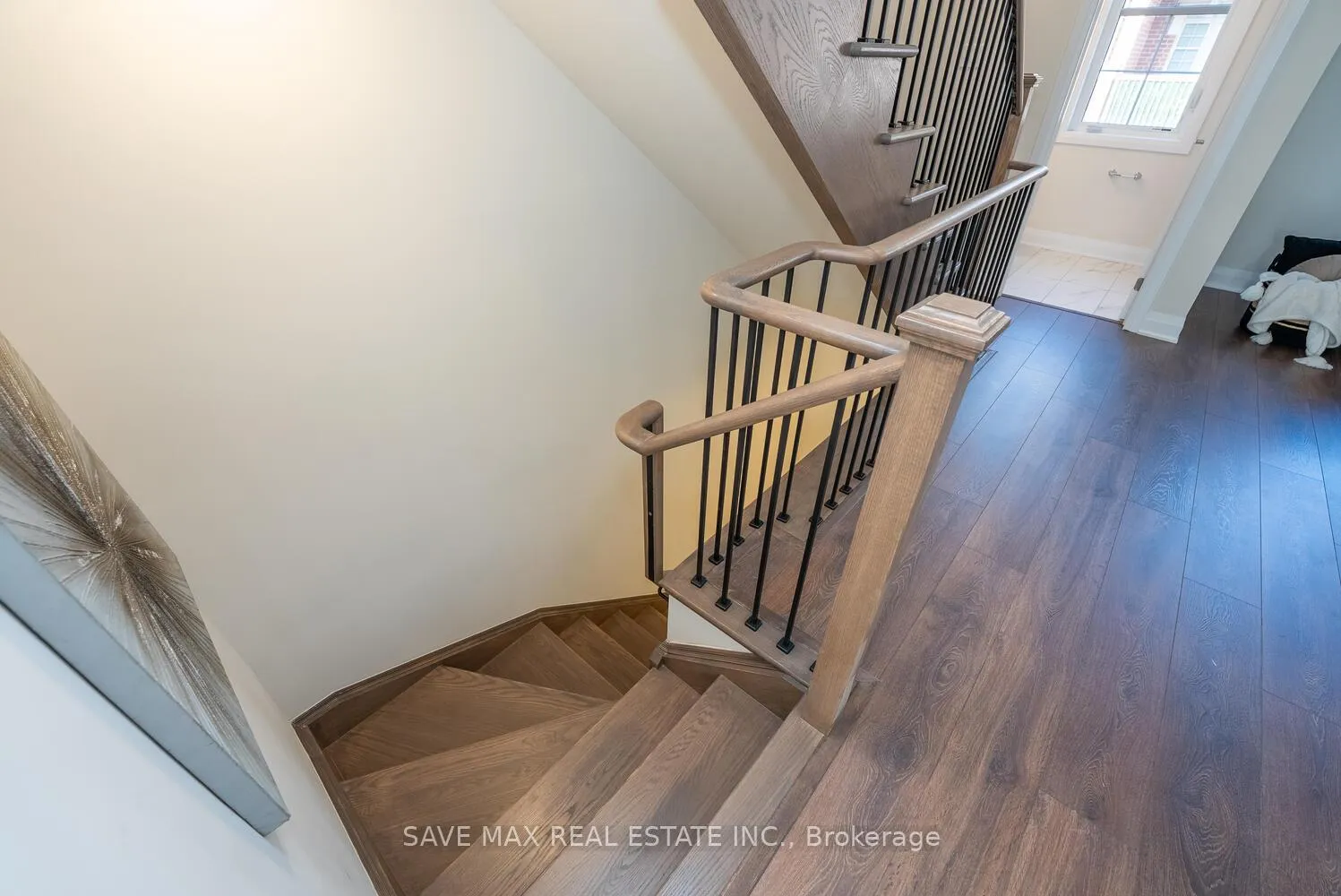 Photo 13 of 13 Kennisis Way, Vaughan, Maple — HOMEH