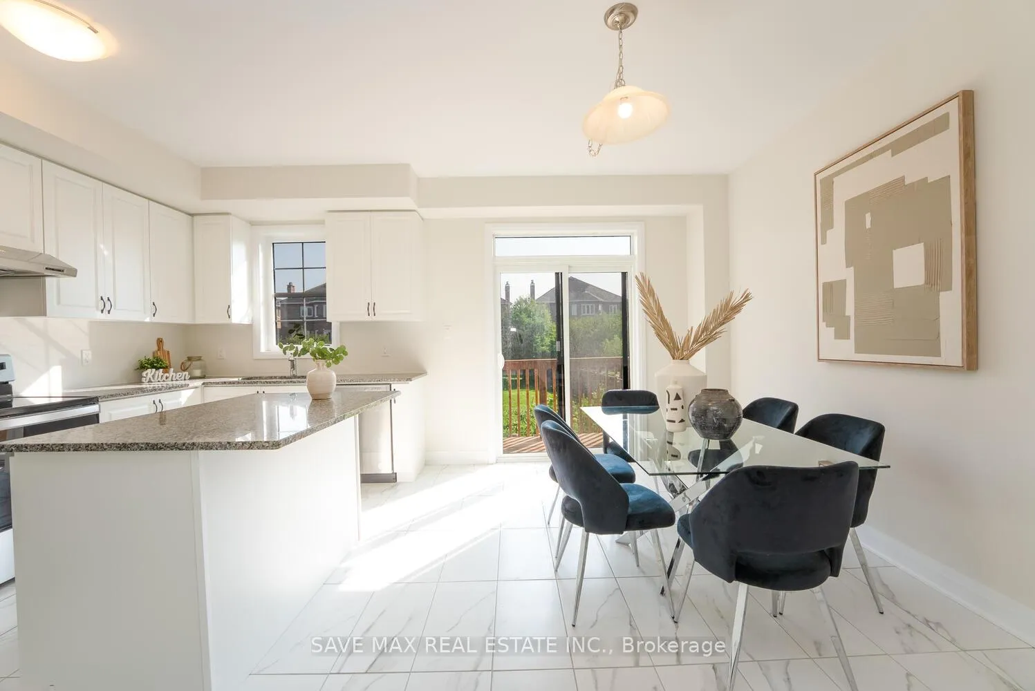 Photo 18 of 13 Kennisis Way, Vaughan, Maple — HOMEH