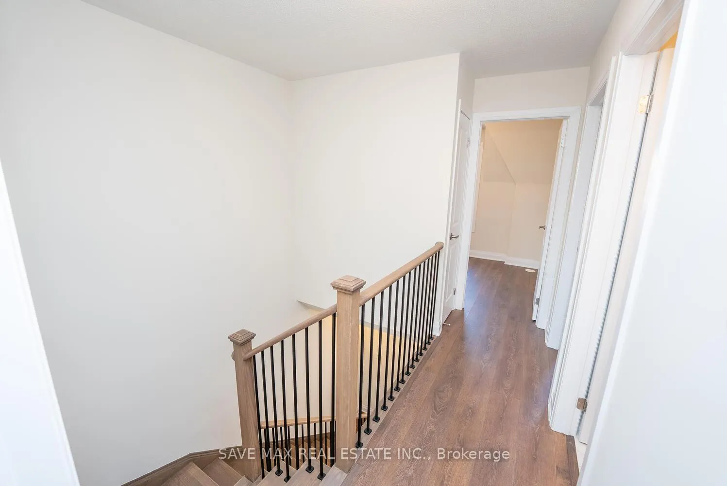Photo 29 of 13 Kennisis Way, Vaughan, Maple — HOMEH
