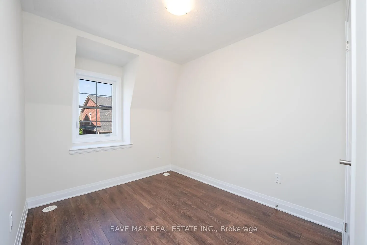 Photo 40 of 13 Kennisis Way, Vaughan, Maple — HOMEH