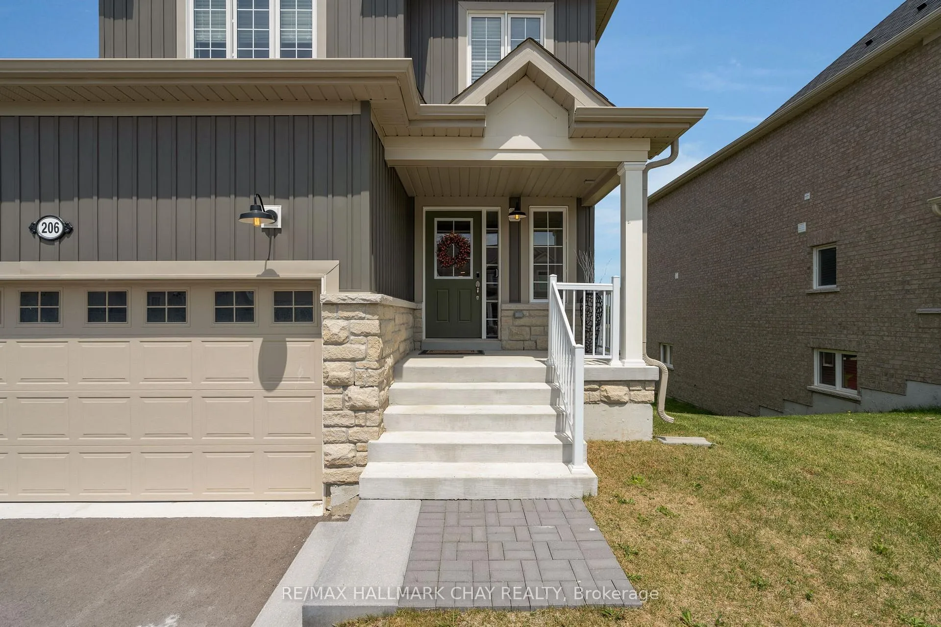 Photo 3 of 206 Prescott Drive, Clearview, Stayner — HOMEH