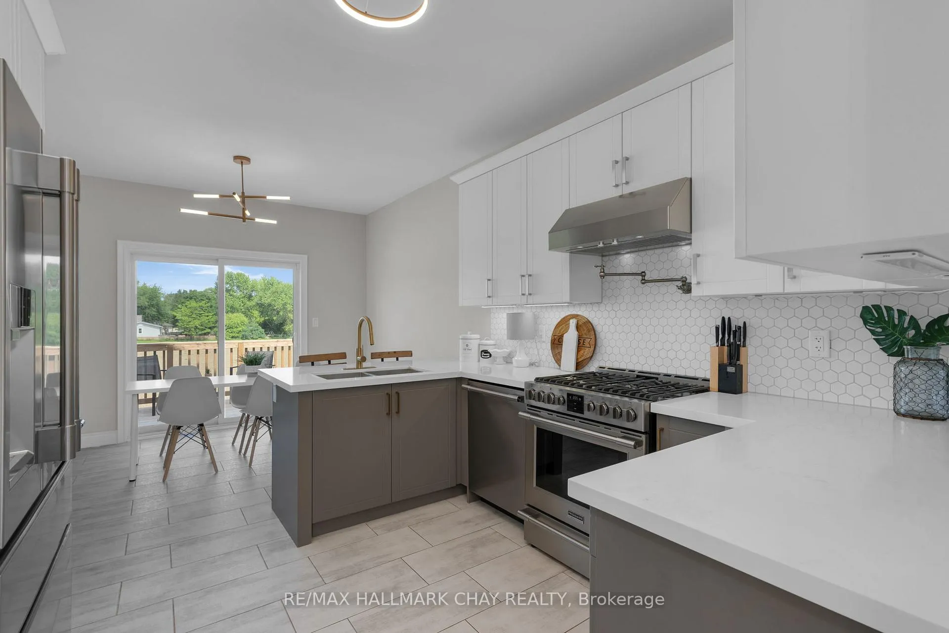 Photo 18 of 206 Prescott Drive, Clearview, Stayner — HOMEH