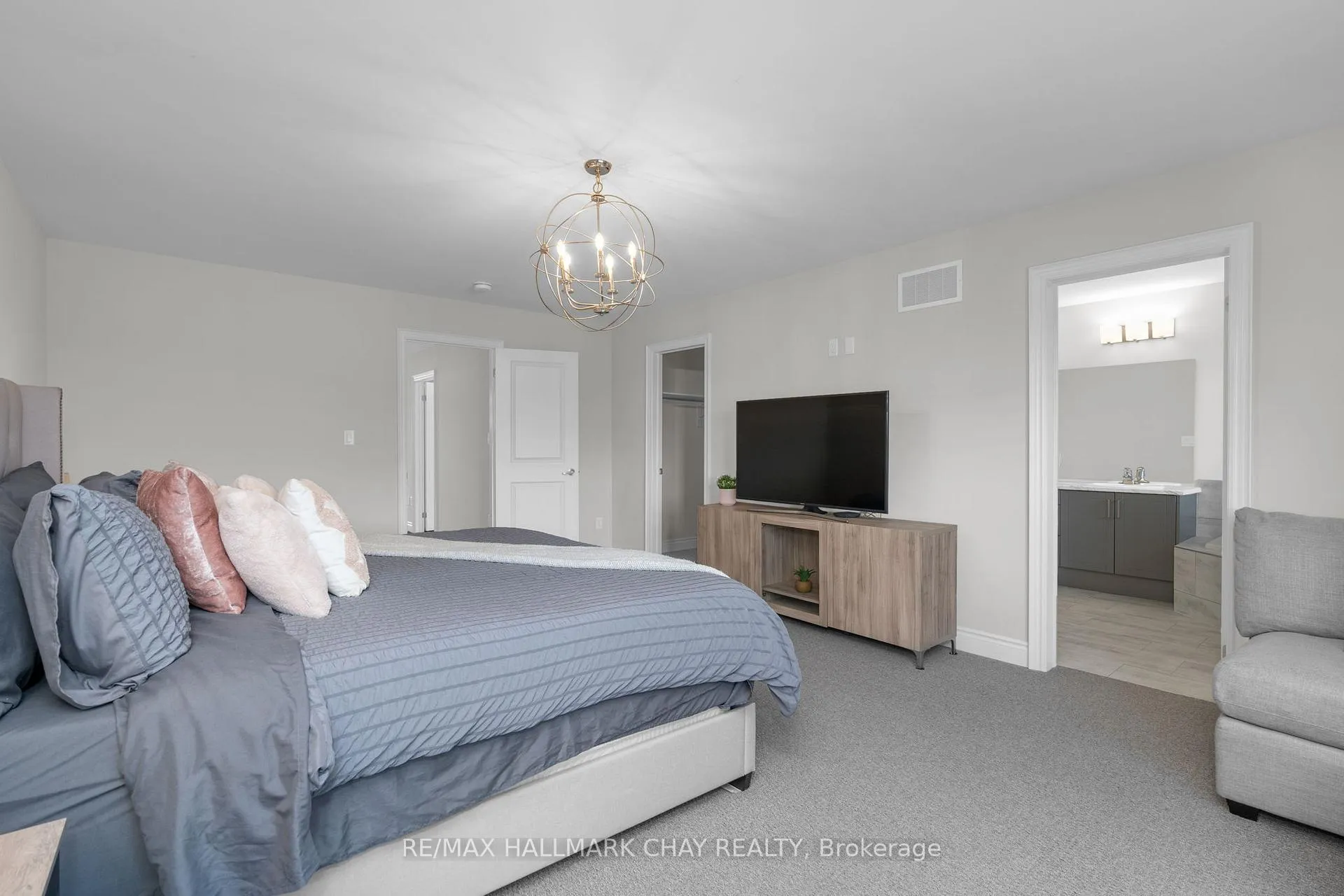 Photo 20 of 206 Prescott Drive, Clearview, Stayner — HOMEH