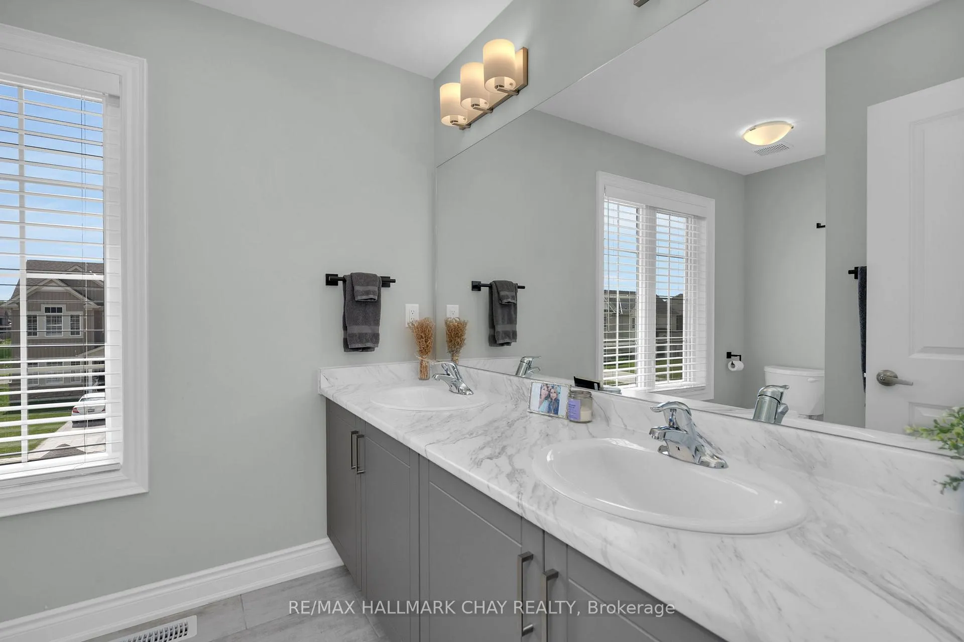 Photo 26 of 206 Prescott Drive, Clearview, Stayner — HOMEH