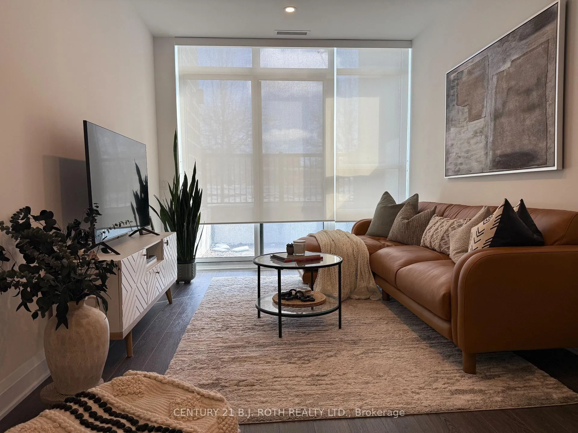 Photo 10 of Unit 104, 681 Yonge Street, Barrie, Painswick South — HOMEH