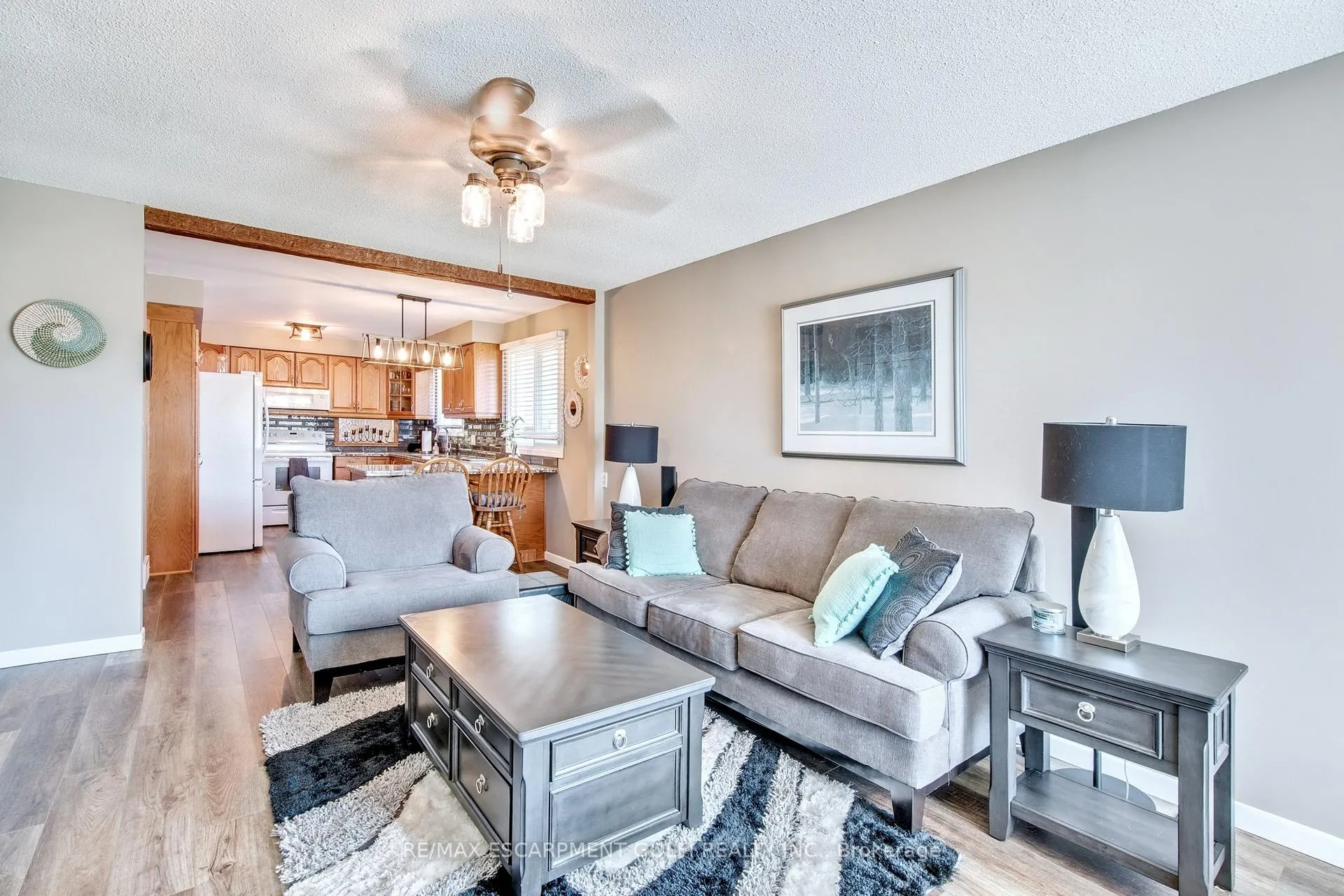 Photo 6 of 165 Woodrow Street, St. Catharines, Secord Woods — HOMEH