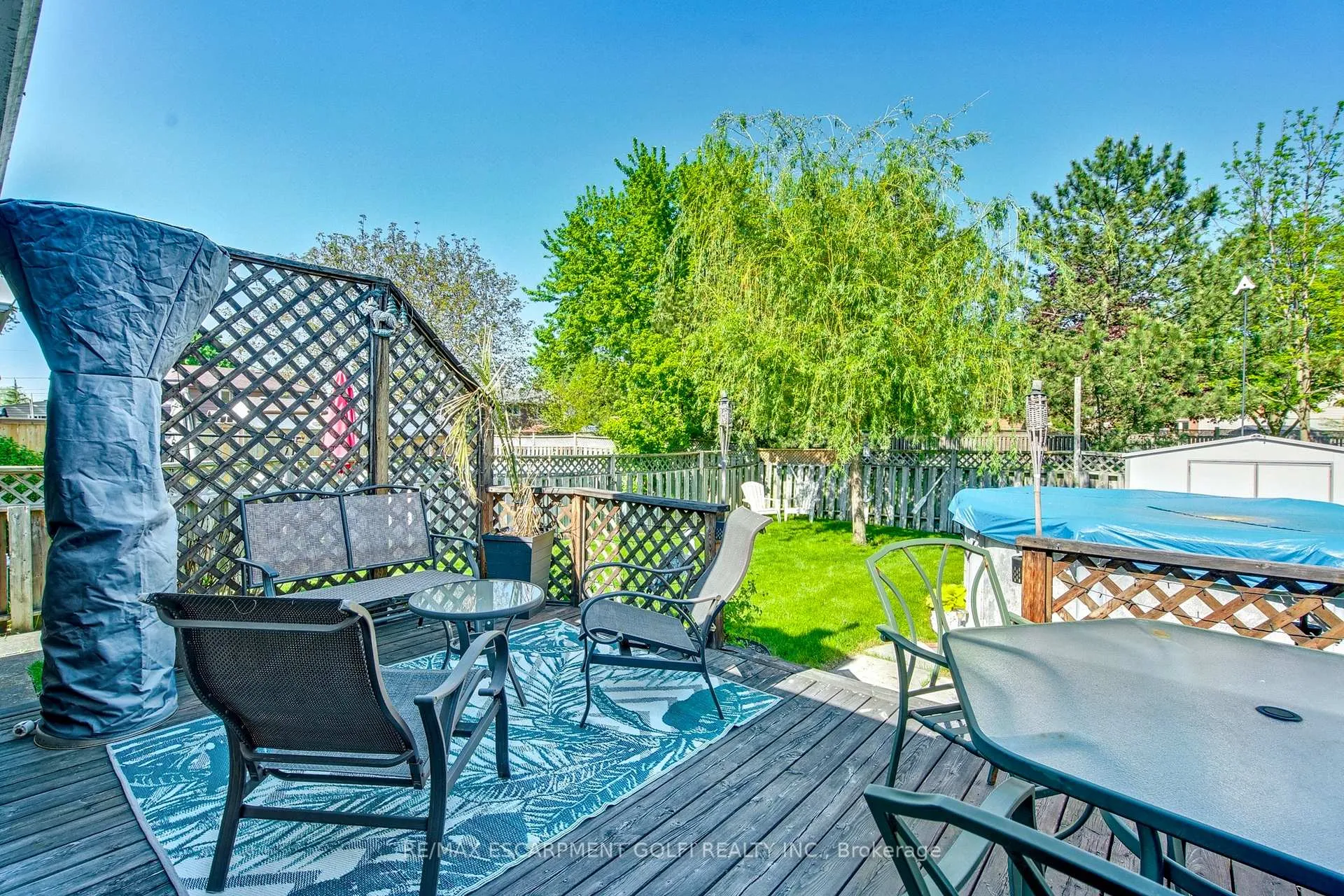 Photo 33 of 165 Woodrow Street, St. Catharines, Secord Woods — HOMEH