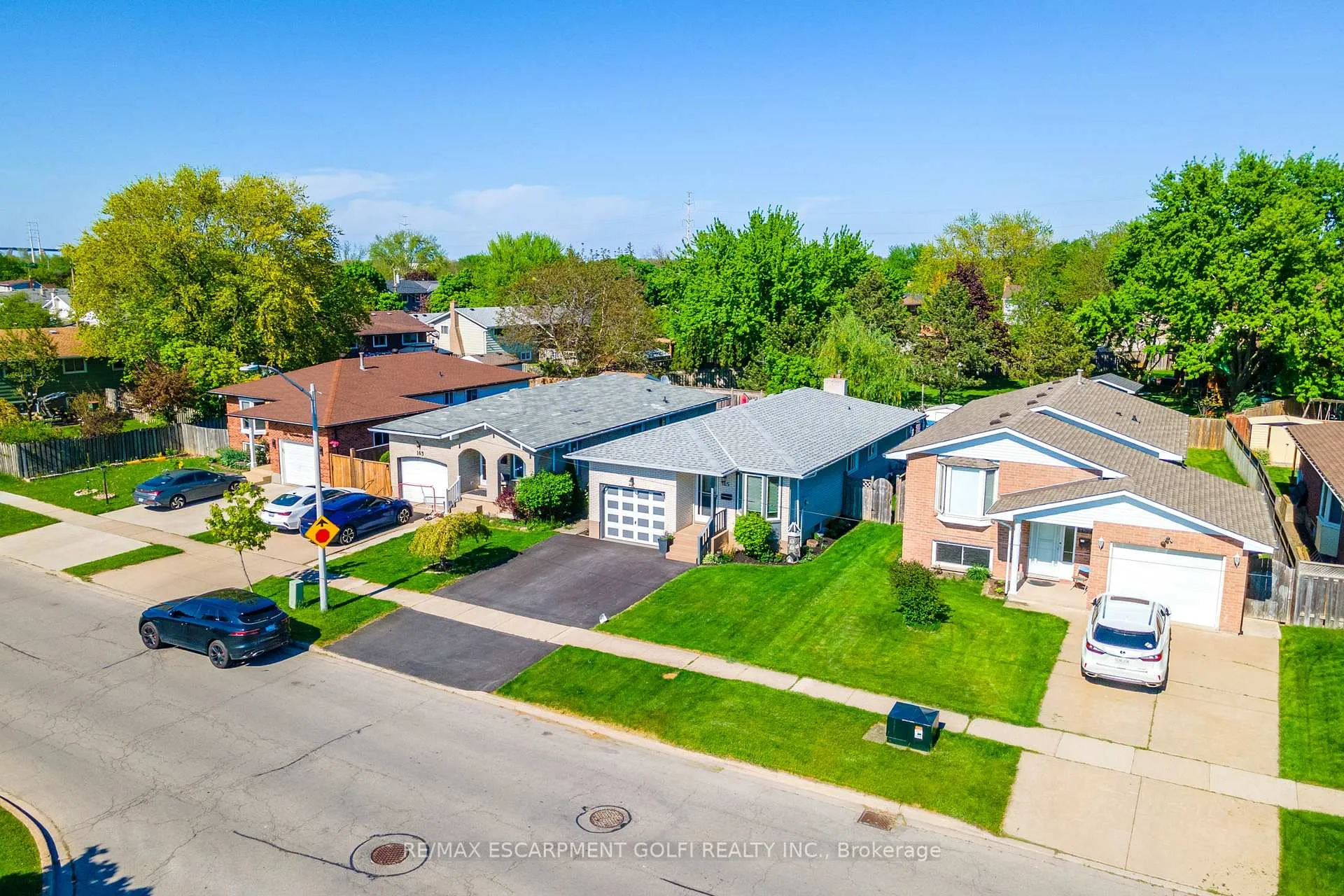 Photo 36 of 165 Woodrow Street, St. Catharines, Secord Woods — HOMEH