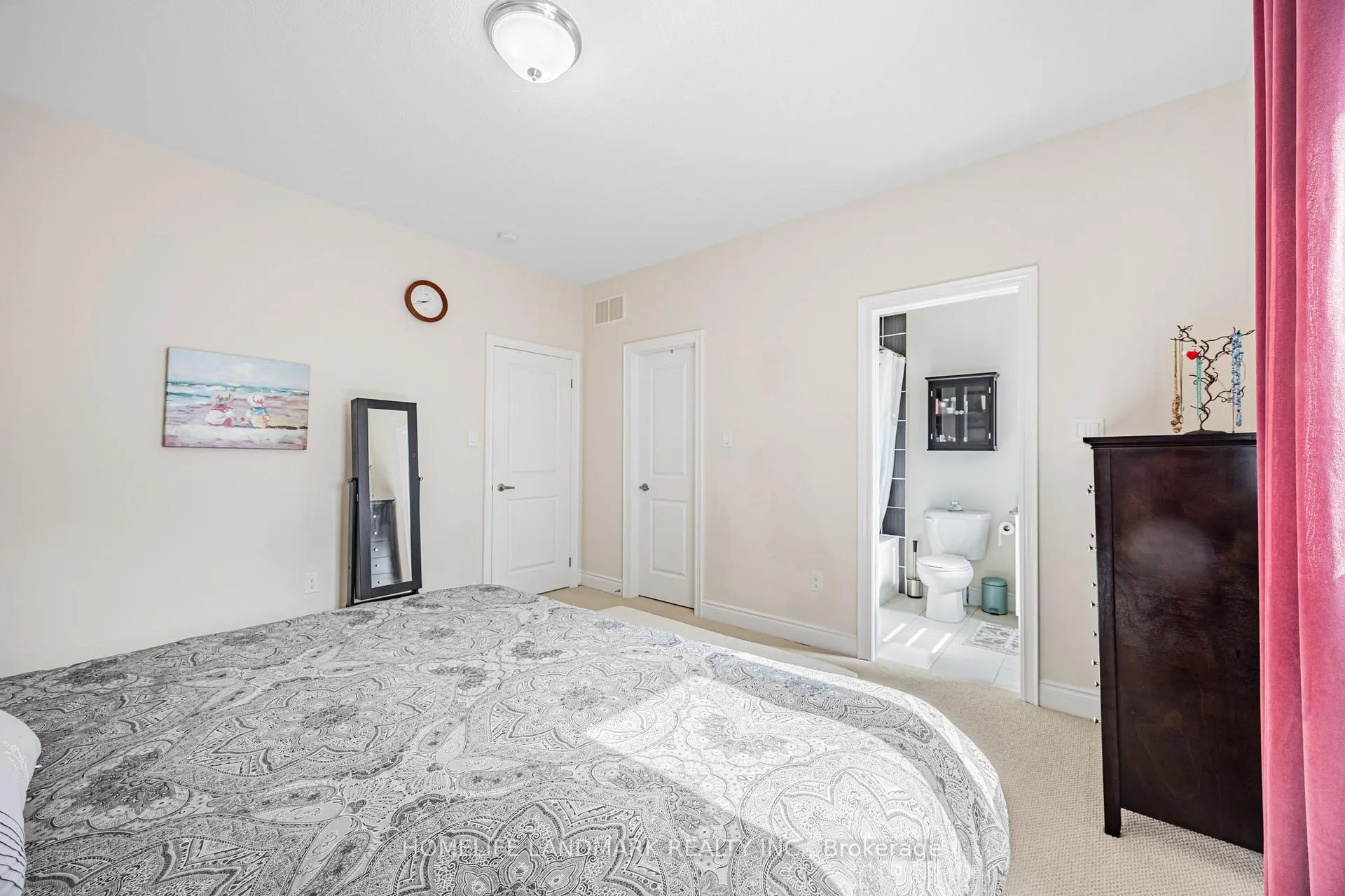 Photo 35 of 940 Riverside Drive, Ajax, Central West — HOMEH