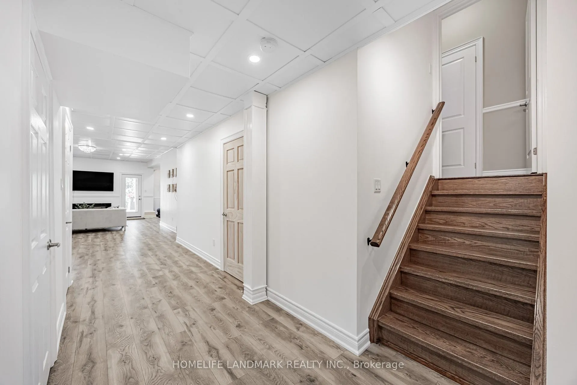 Photo 39 of 940 Riverside Drive, Ajax, Central West — HOMEH