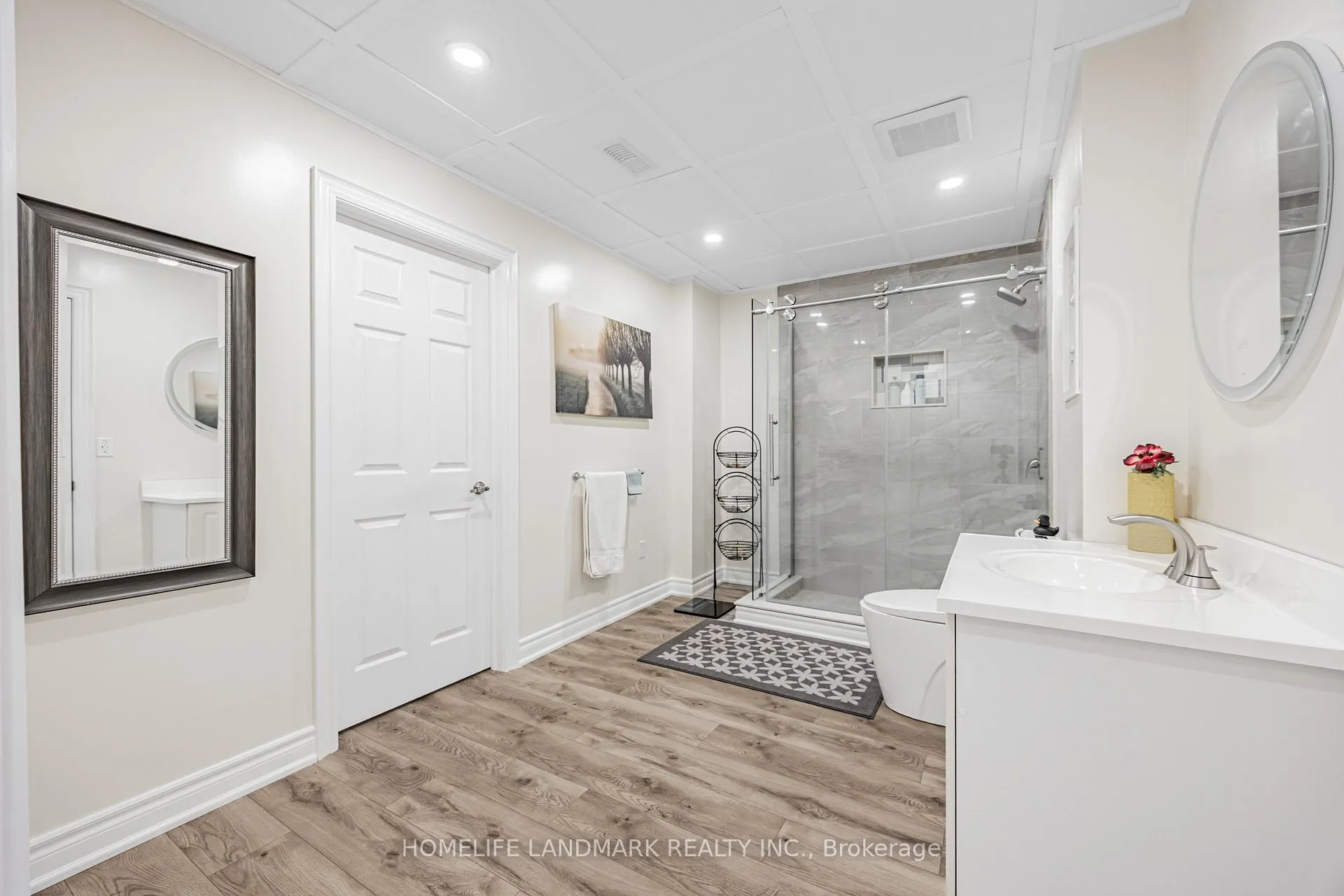 Photo 40 of 940 Riverside Drive, Ajax, Central West — HOMEH