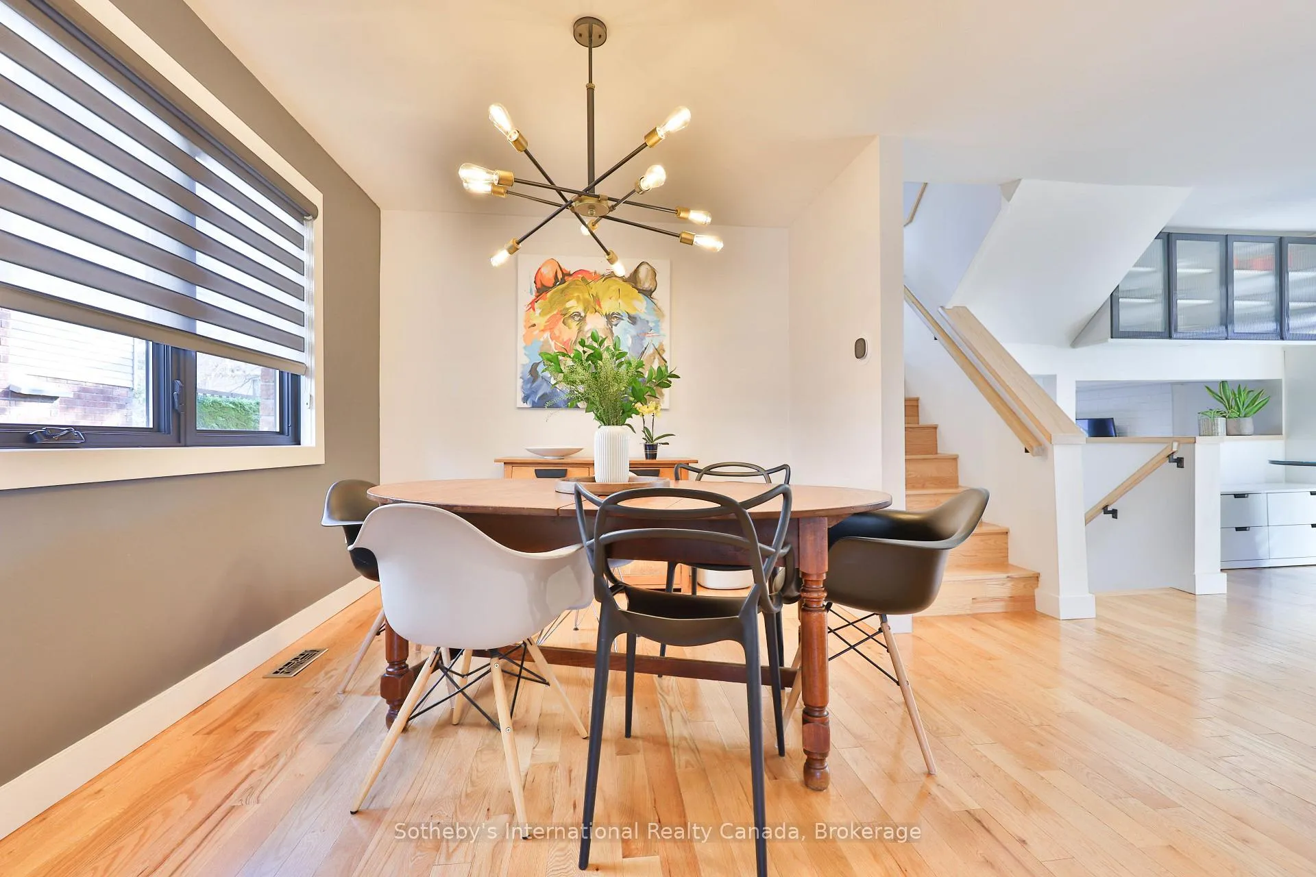 Photo 13 of 4 Fenton Drive, Hamilton, Waterdown — HOMEH