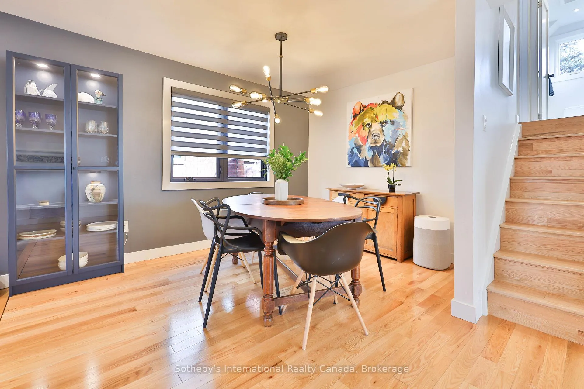 Photo 14 of 4 Fenton Drive, Hamilton, Waterdown — HOMEH
