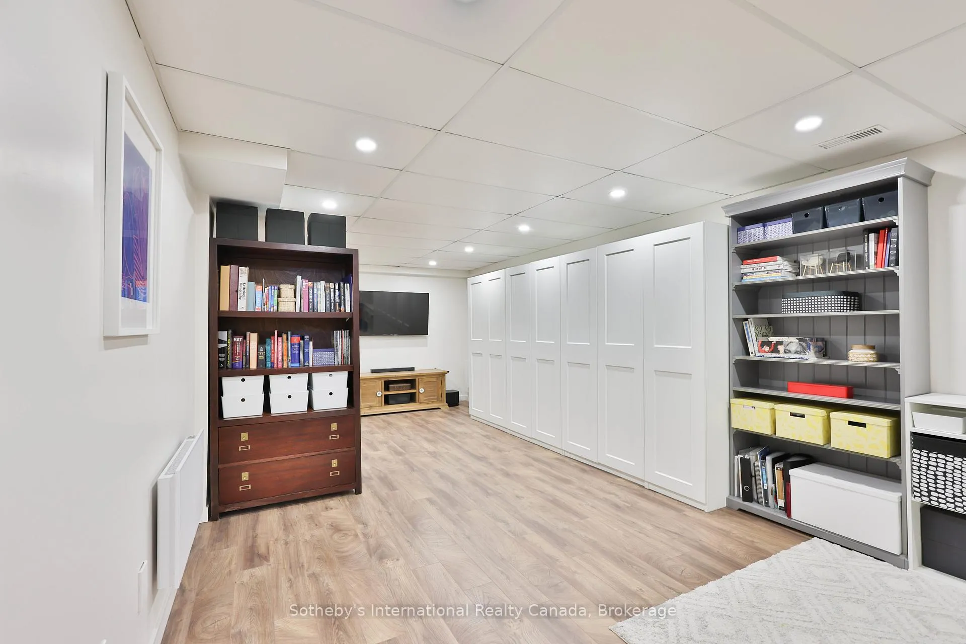 Photo 40 of 4 Fenton Drive, Hamilton, Waterdown — HOMEH