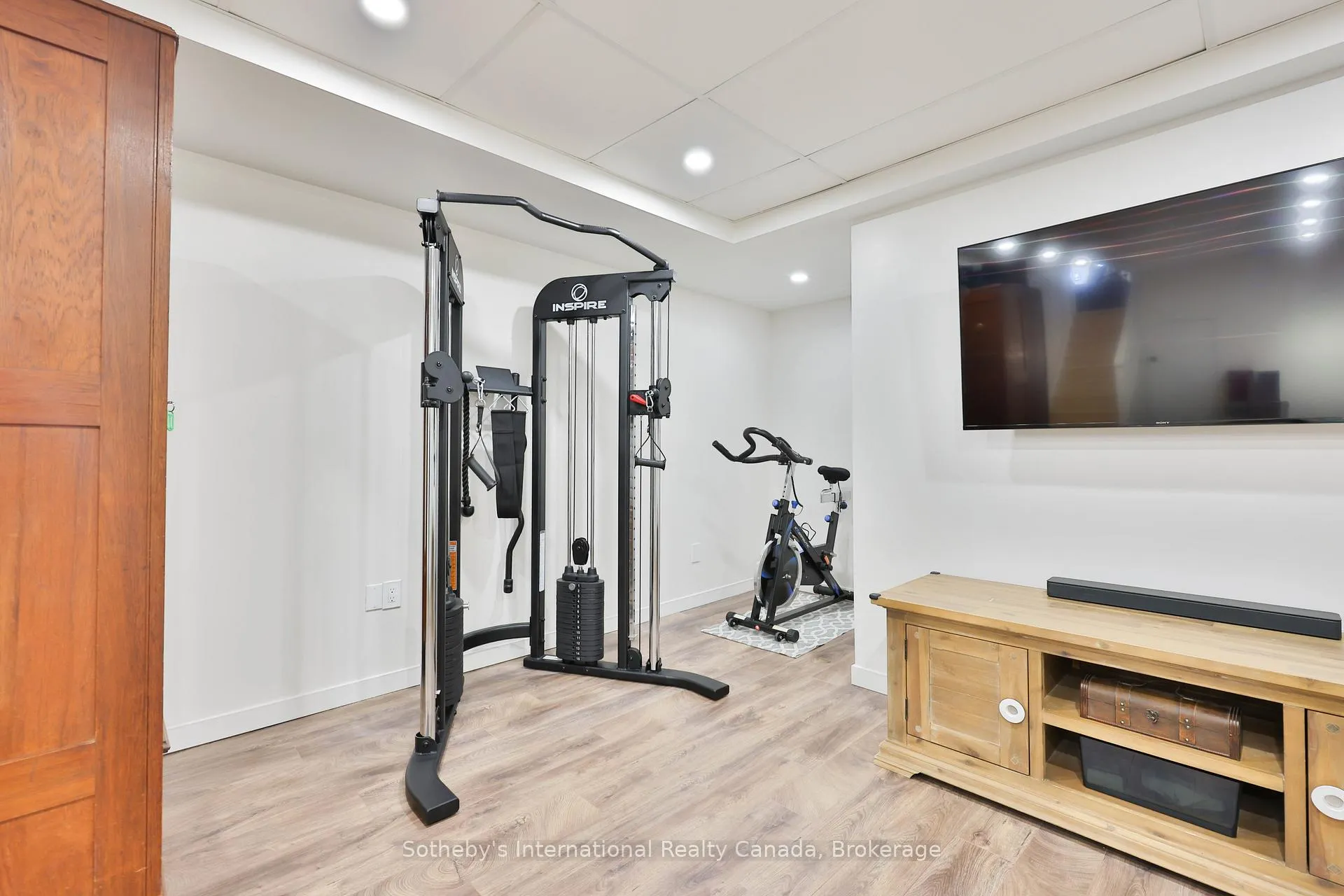 Photo 42 of 4 Fenton Drive, Hamilton, Waterdown — HOMEH