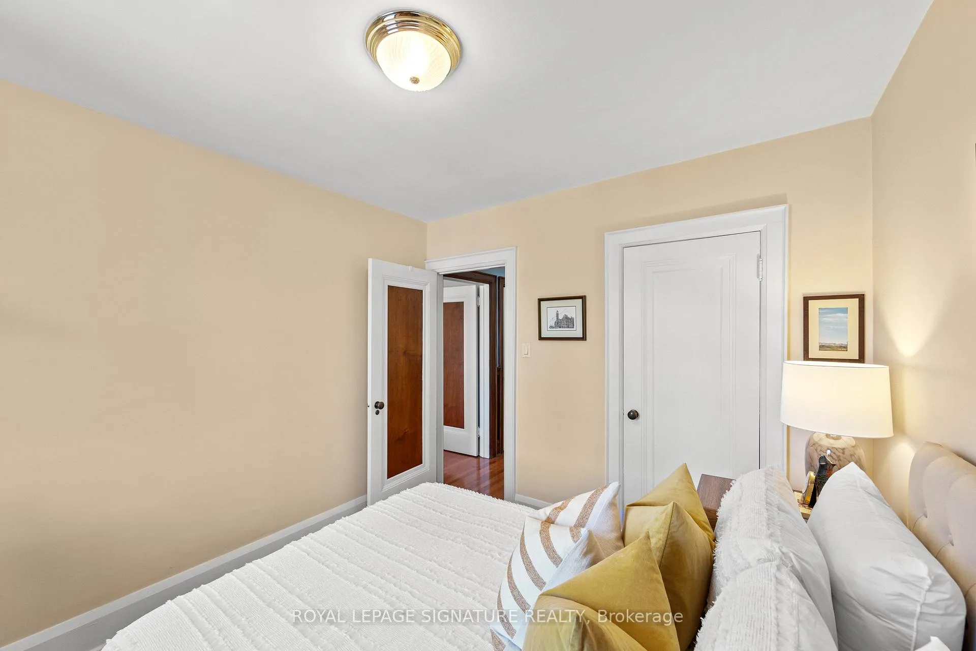 Photo 20 of 28 Bowood Avenue, Toronto, Lawrence Park North — HOMEH