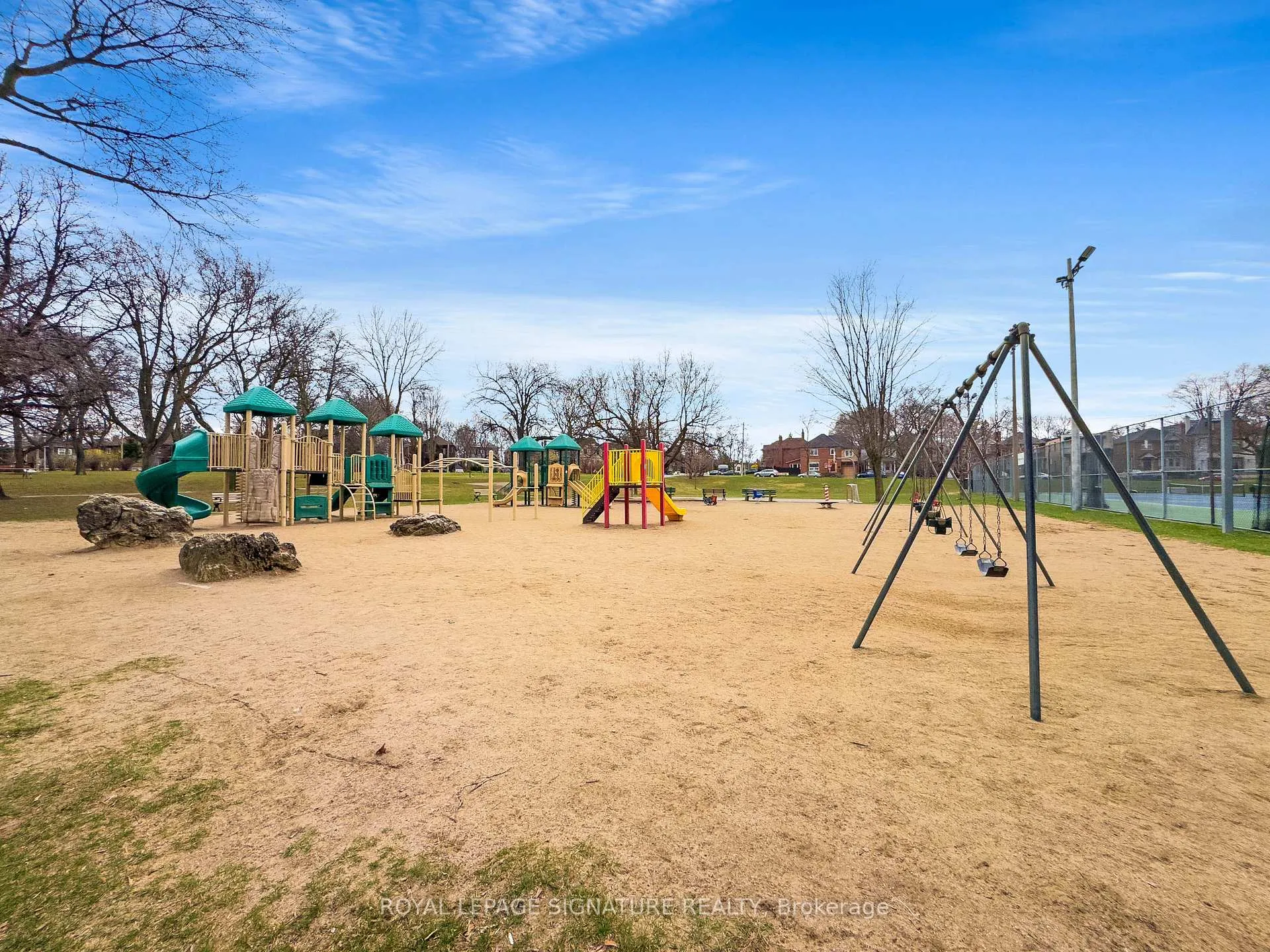 Photo 41 of 28 Bowood Avenue, Toronto, Lawrence Park North — HOMEH