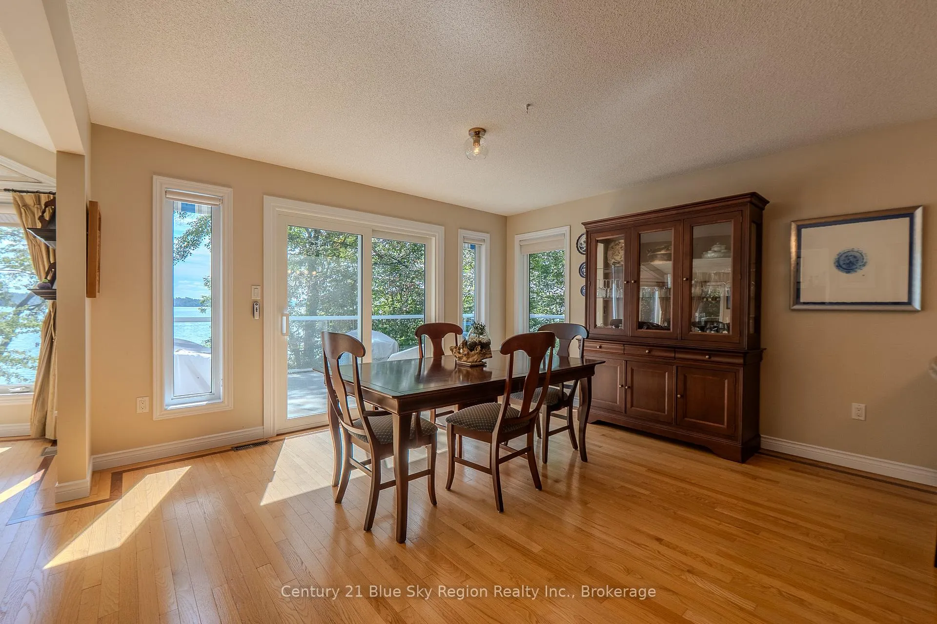 Photo 12 of 101 Marine Drive, Callander — HOMEH