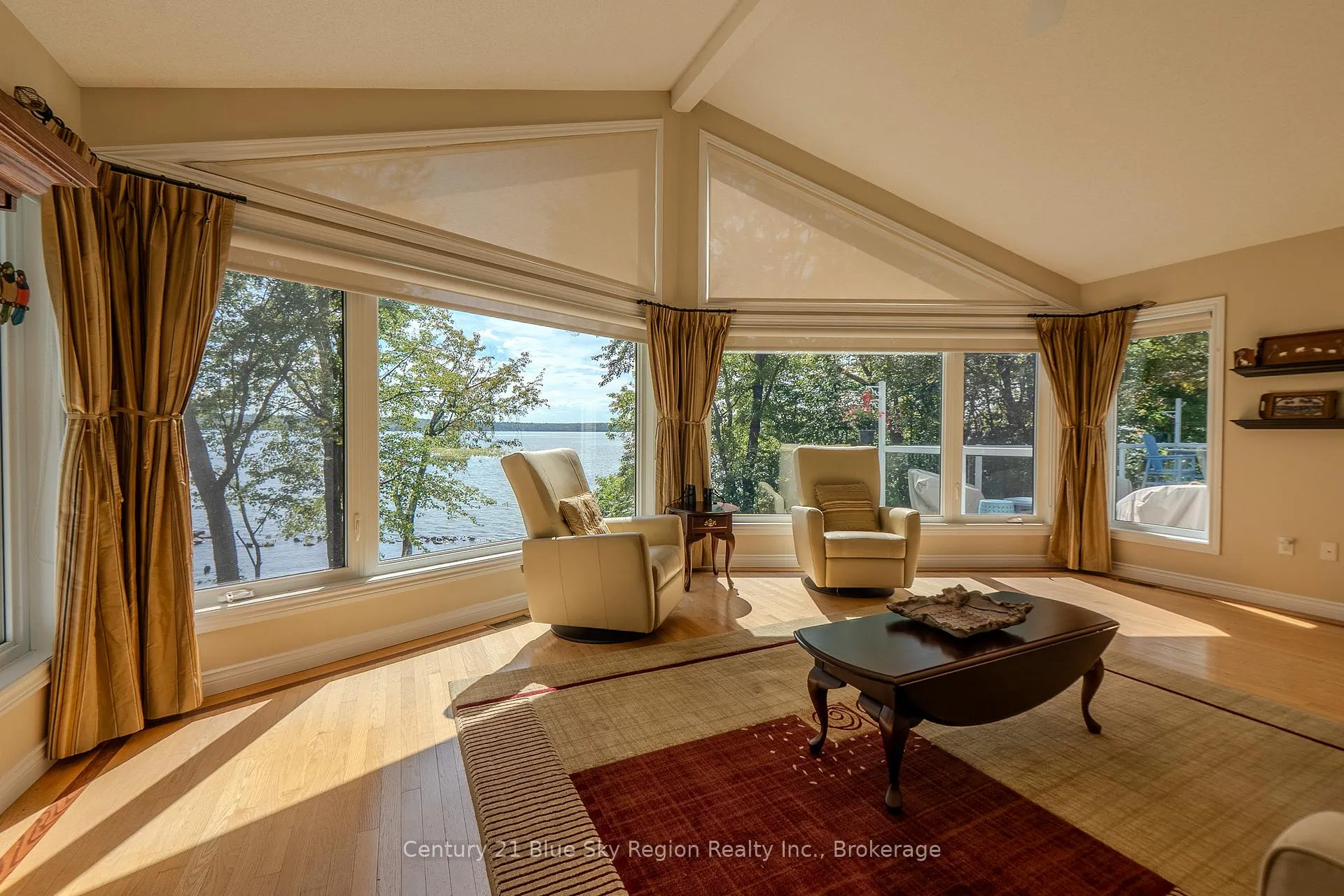 Photo 19 of 101 Marine Drive, Callander — HOMEH