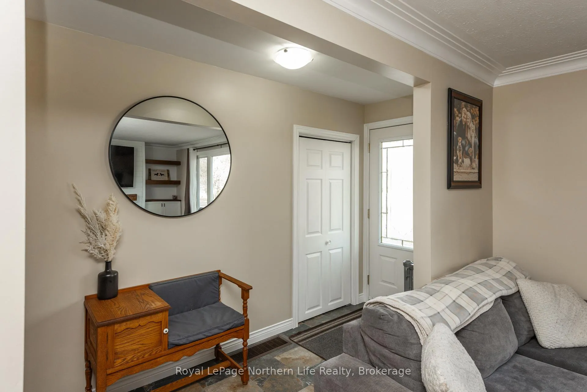 Photo 6 of 374 Bridge Avenue, Powassan — HOMEH