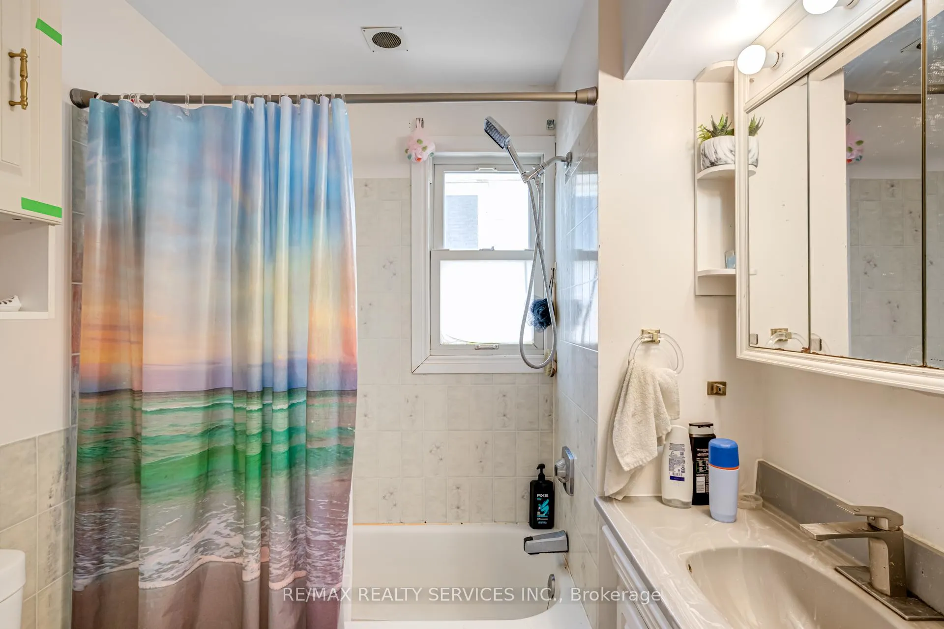 Photo 20 of 800 Roxborough Avenue, Hamilton, McQuesten — HOMEH