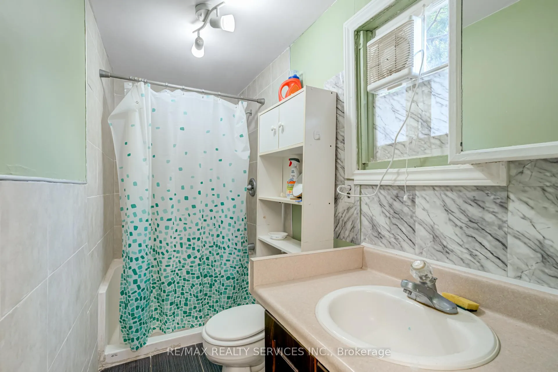Photo 35 of 800 Roxborough Avenue, Hamilton, McQuesten — HOMEH