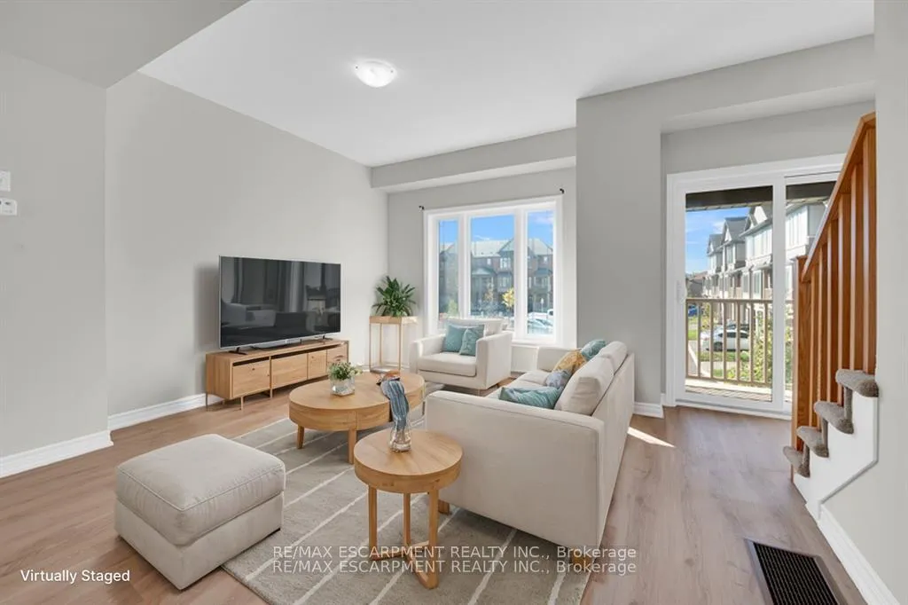 Photo 15 of Unit 5, 19 Picardy Drive, Hamilton, Stoney Creek Mountain — HOMEH