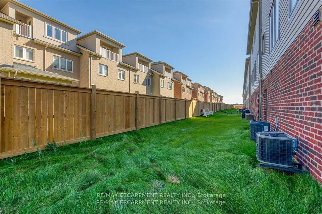 Photo 31 of Unit 5, 19 Picardy Drive, Hamilton, Stoney Creek Mountain — HOMEH