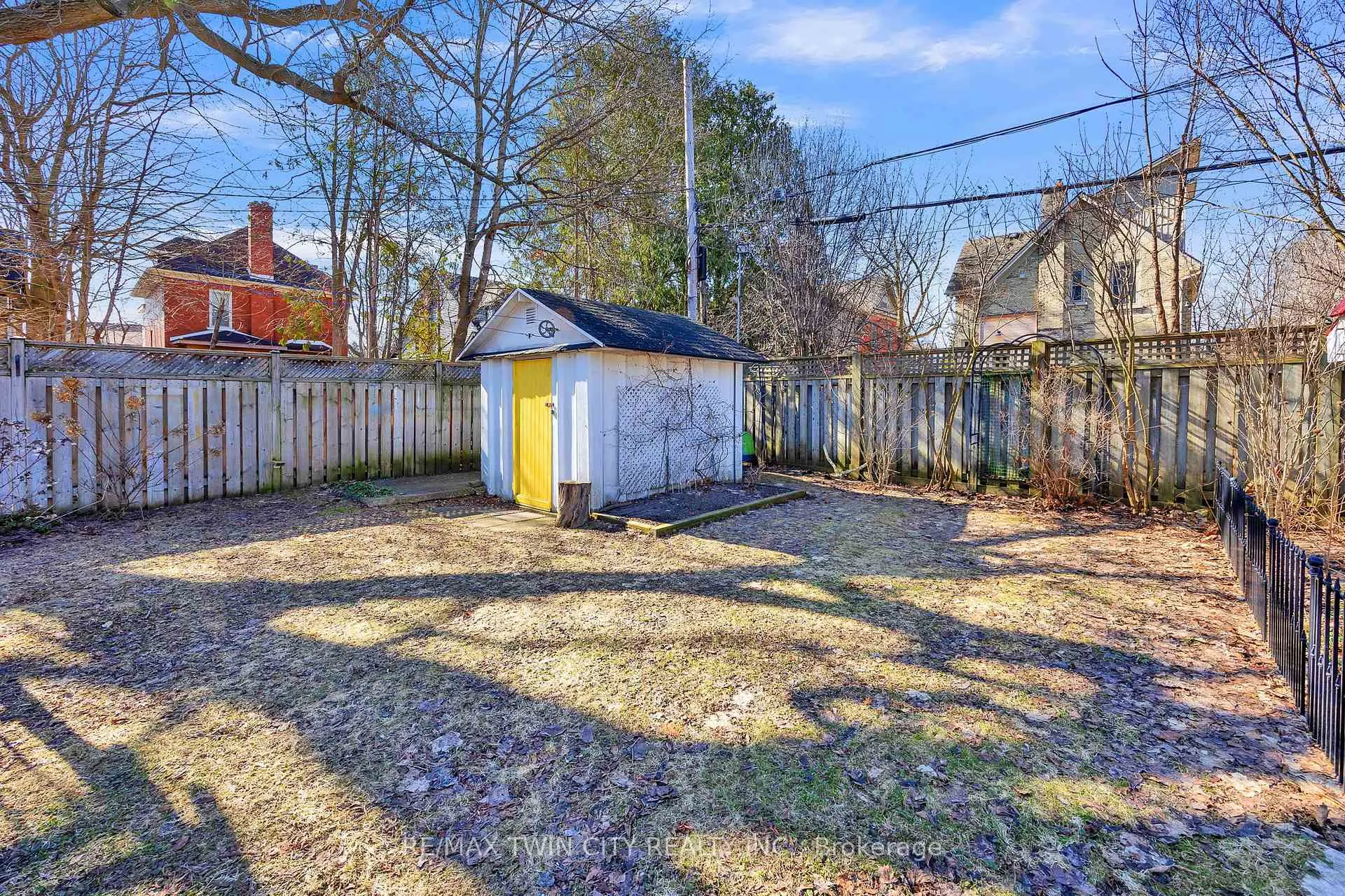 Photo 33 of 115 Locust Street, Kitchener — HOMEH