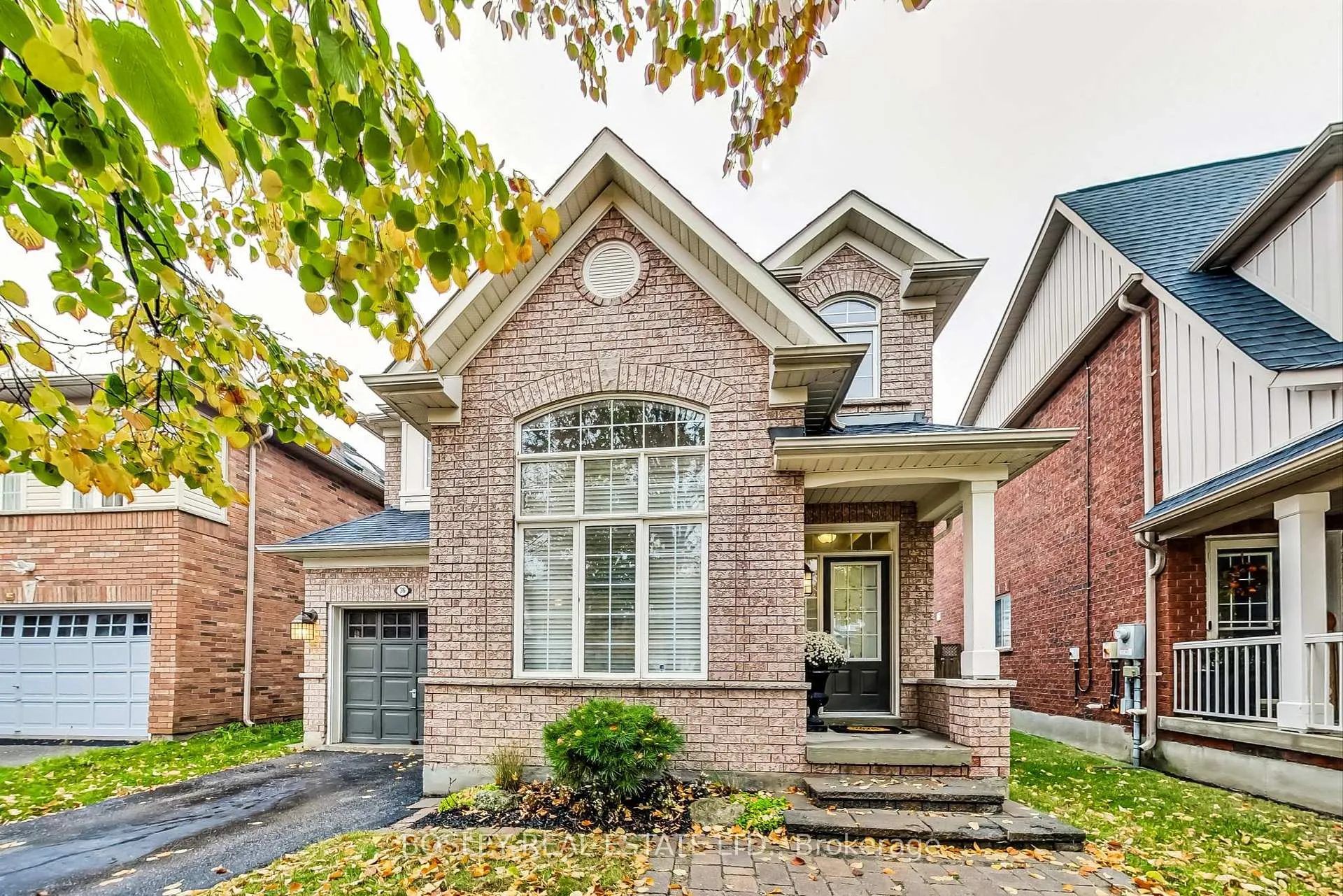 Front of 36 Pinecrest Street