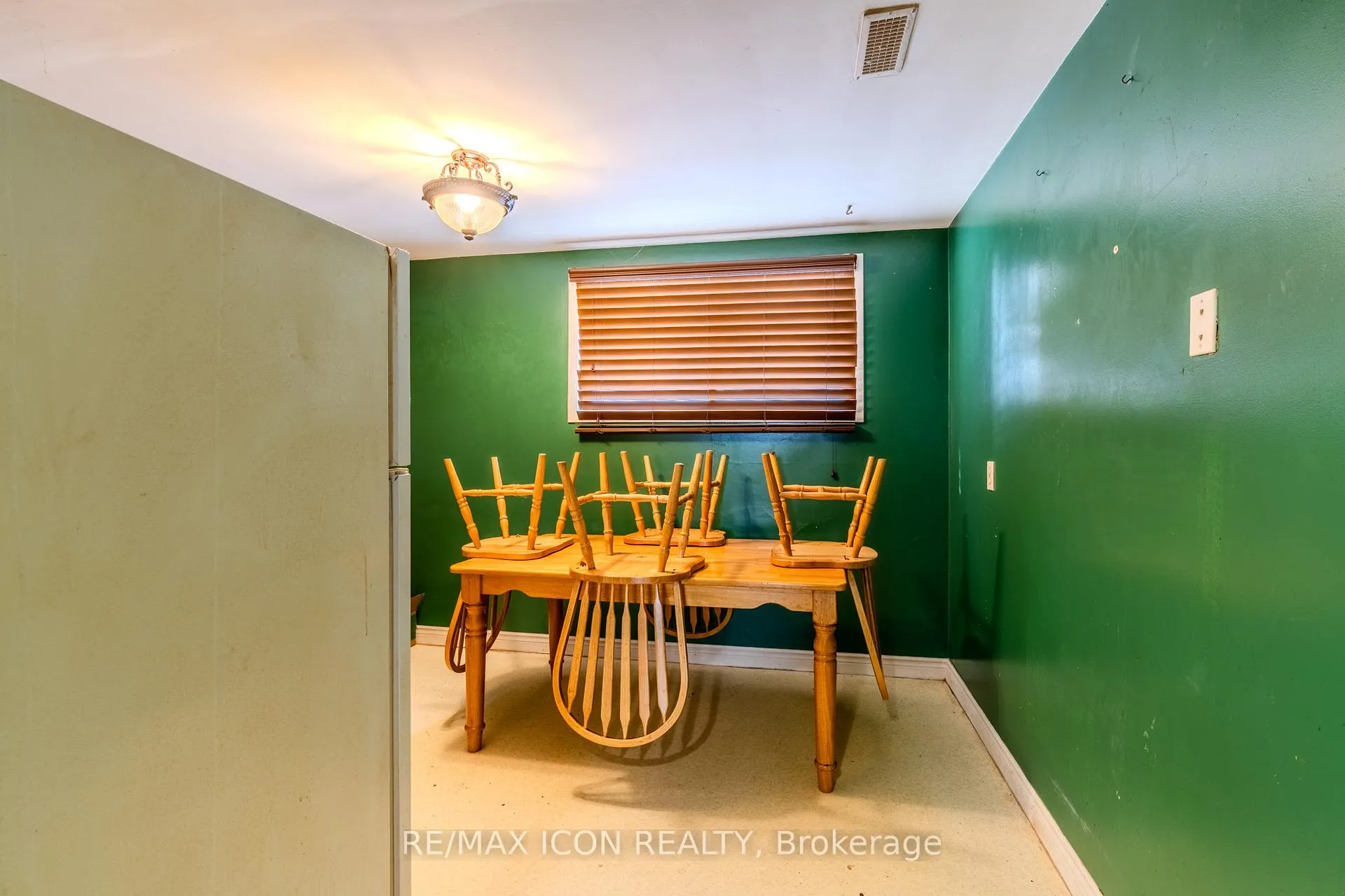 Photo 20 of 263 Fergus Avenue, Kitchener — HOMEH